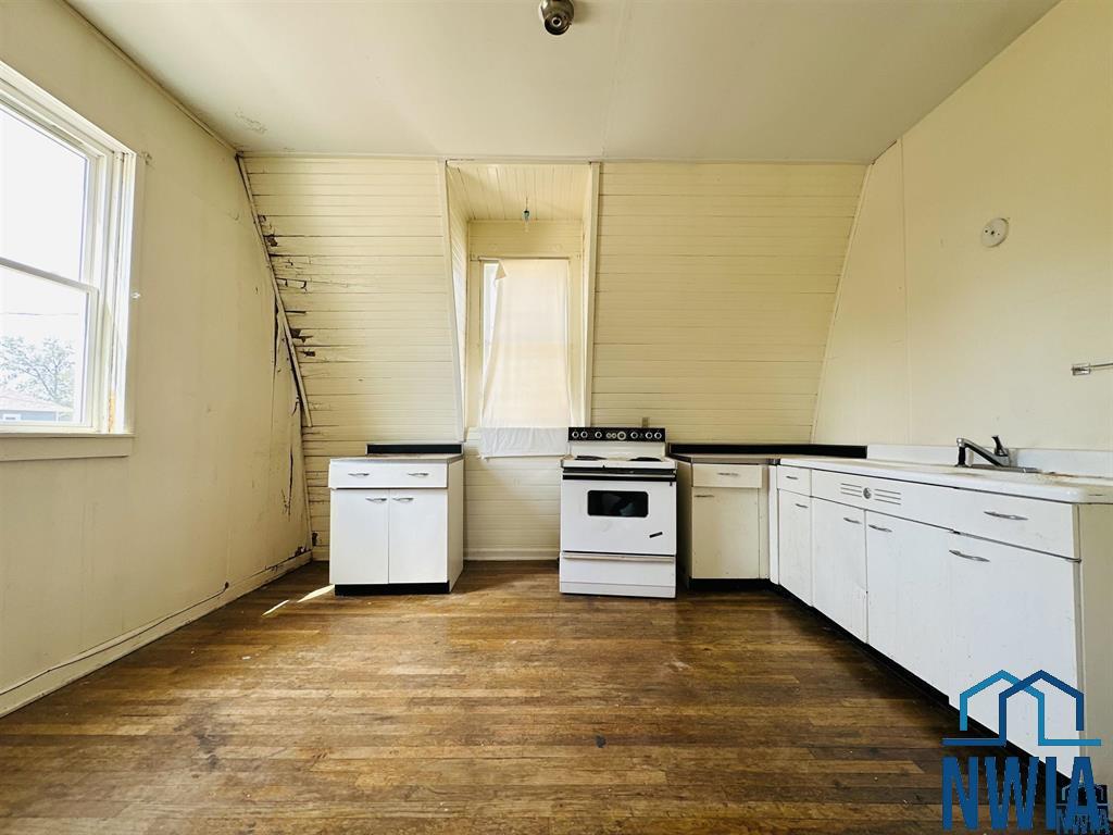 MLS #830687