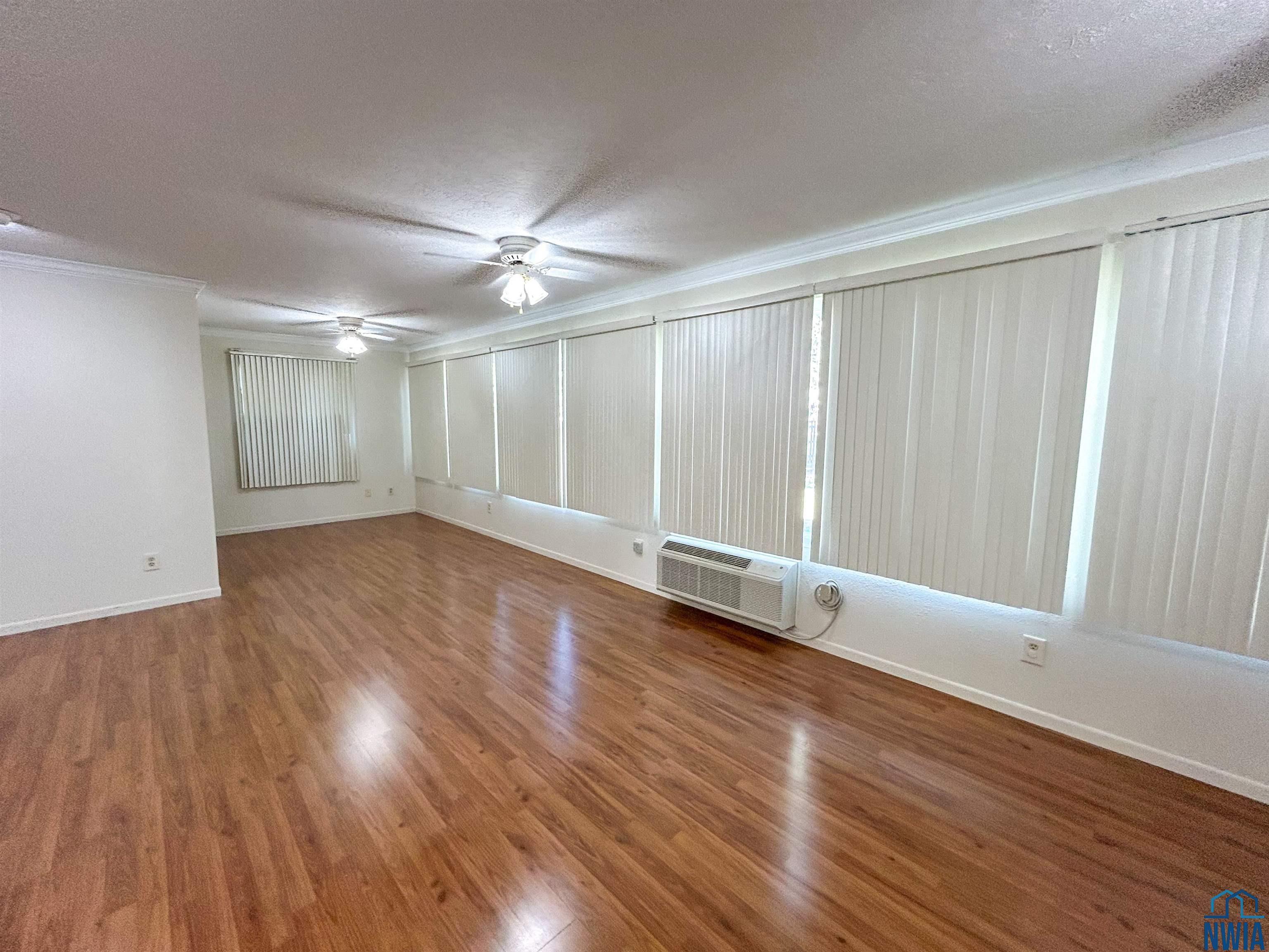 MLS #830689