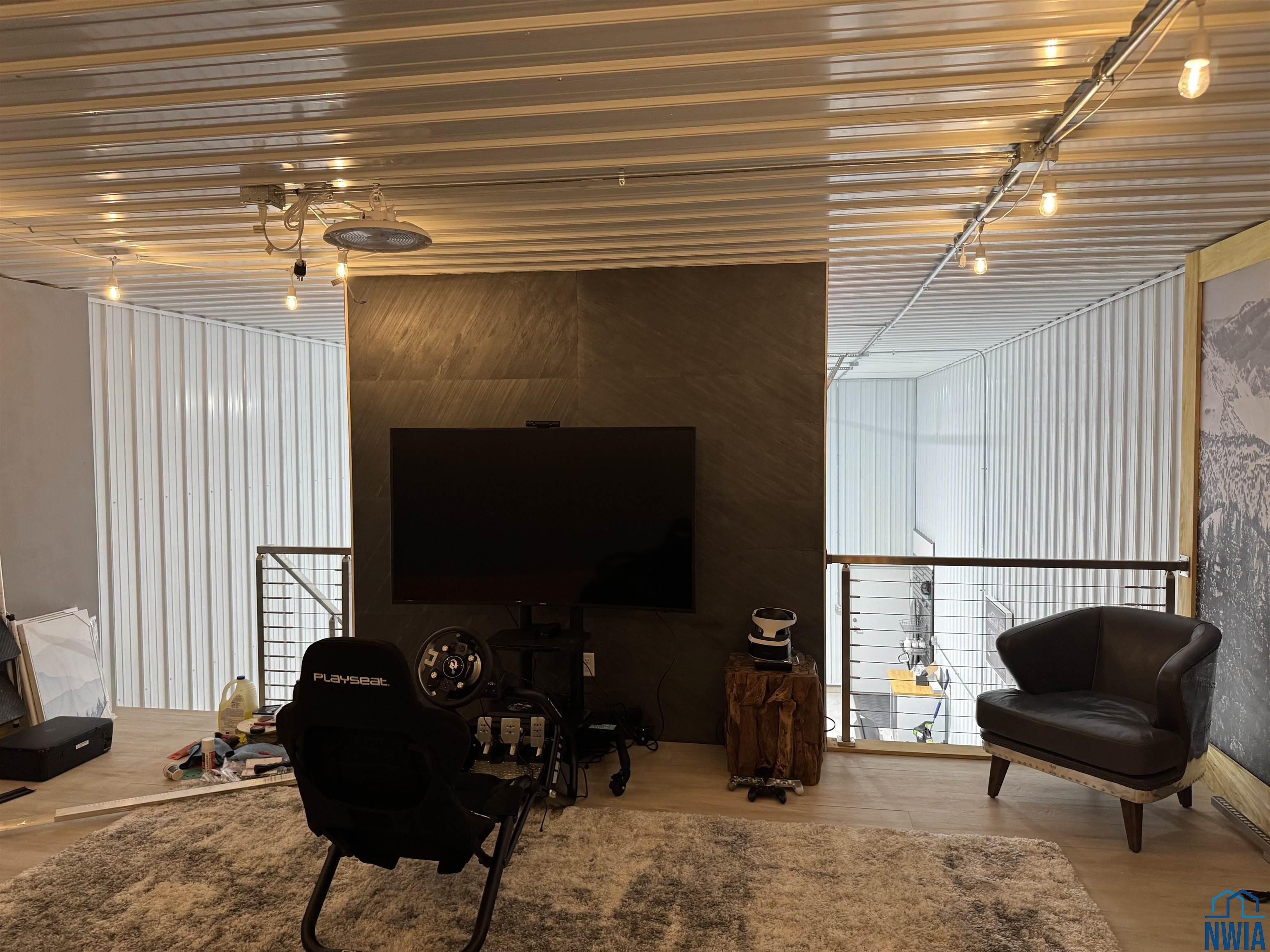 MLS #830698