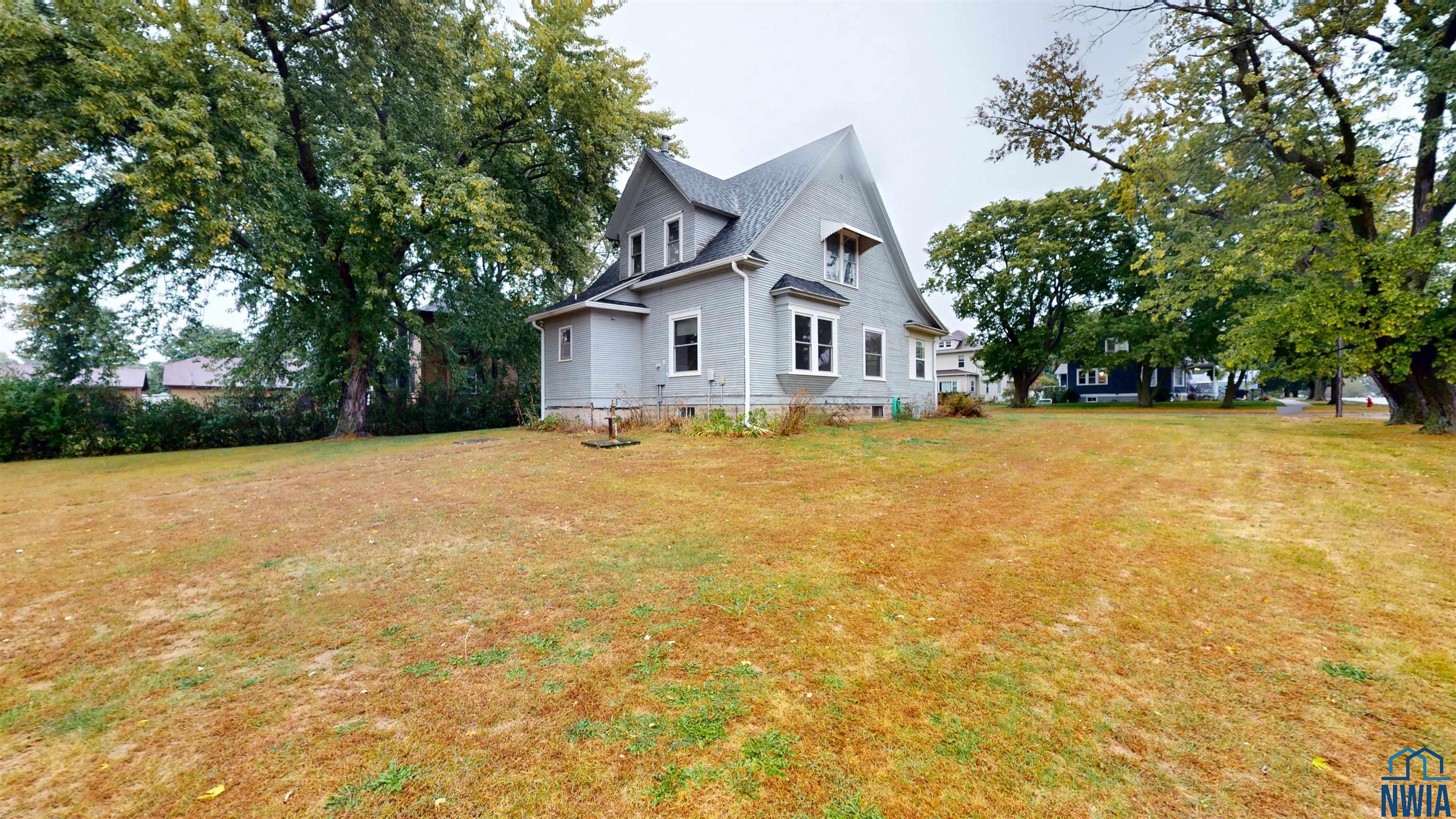 MLS #830699