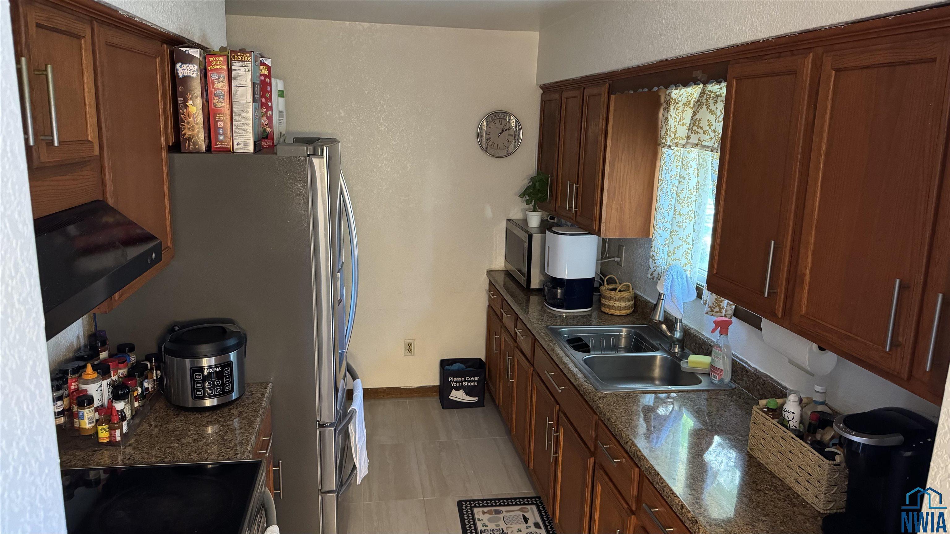 MLS #830700