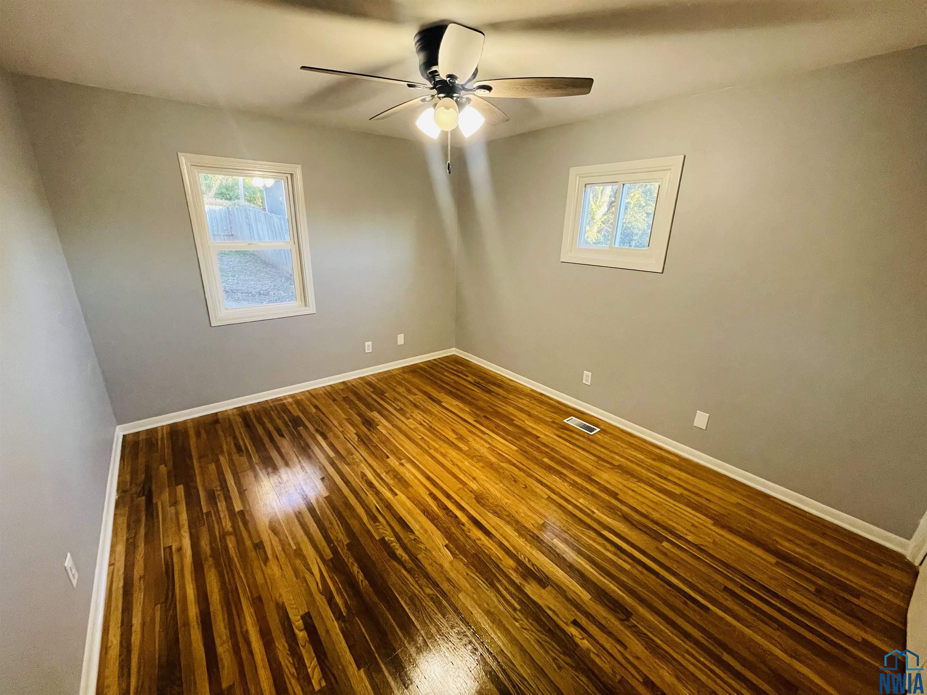 MLS #830702