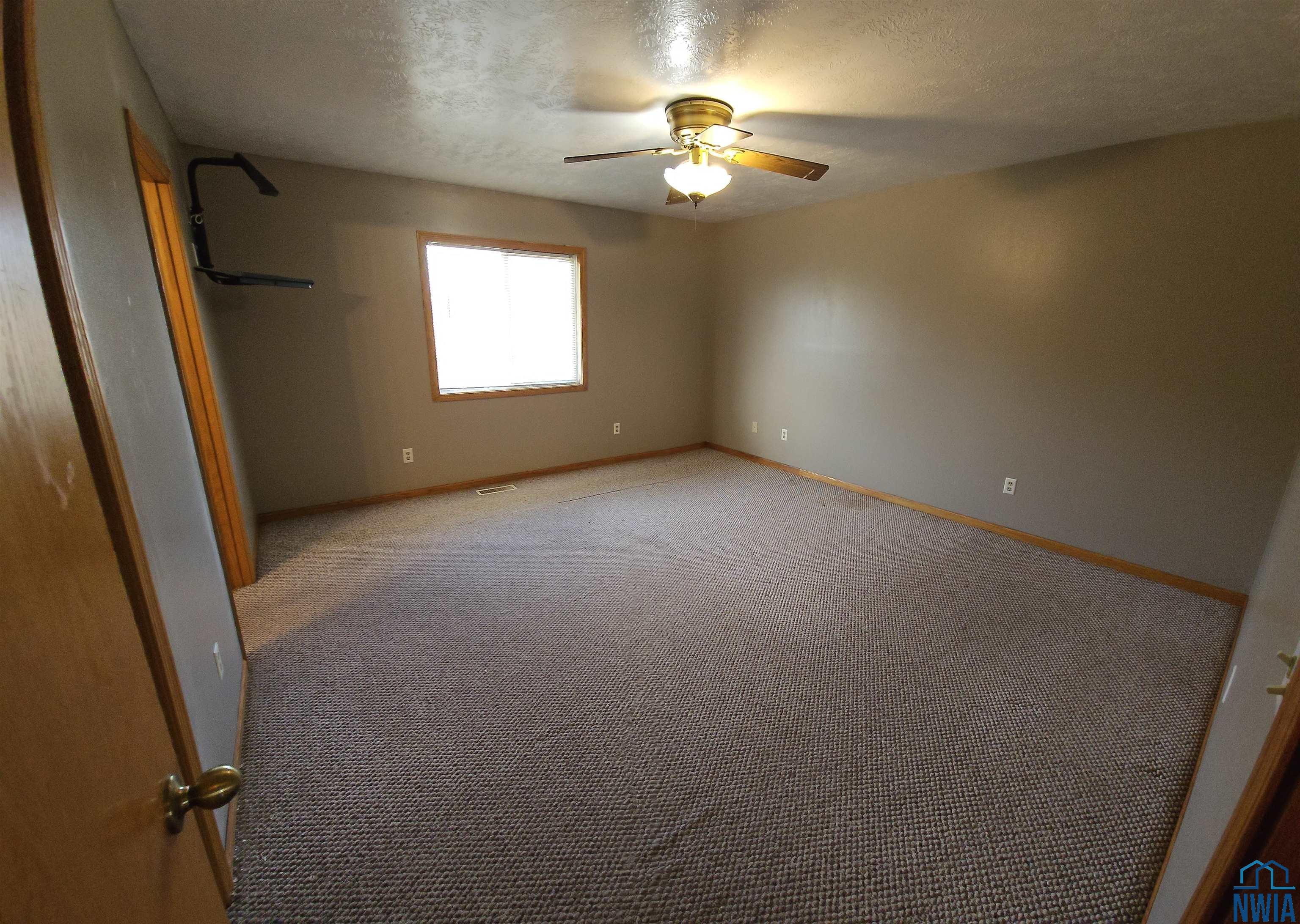 MLS #830703