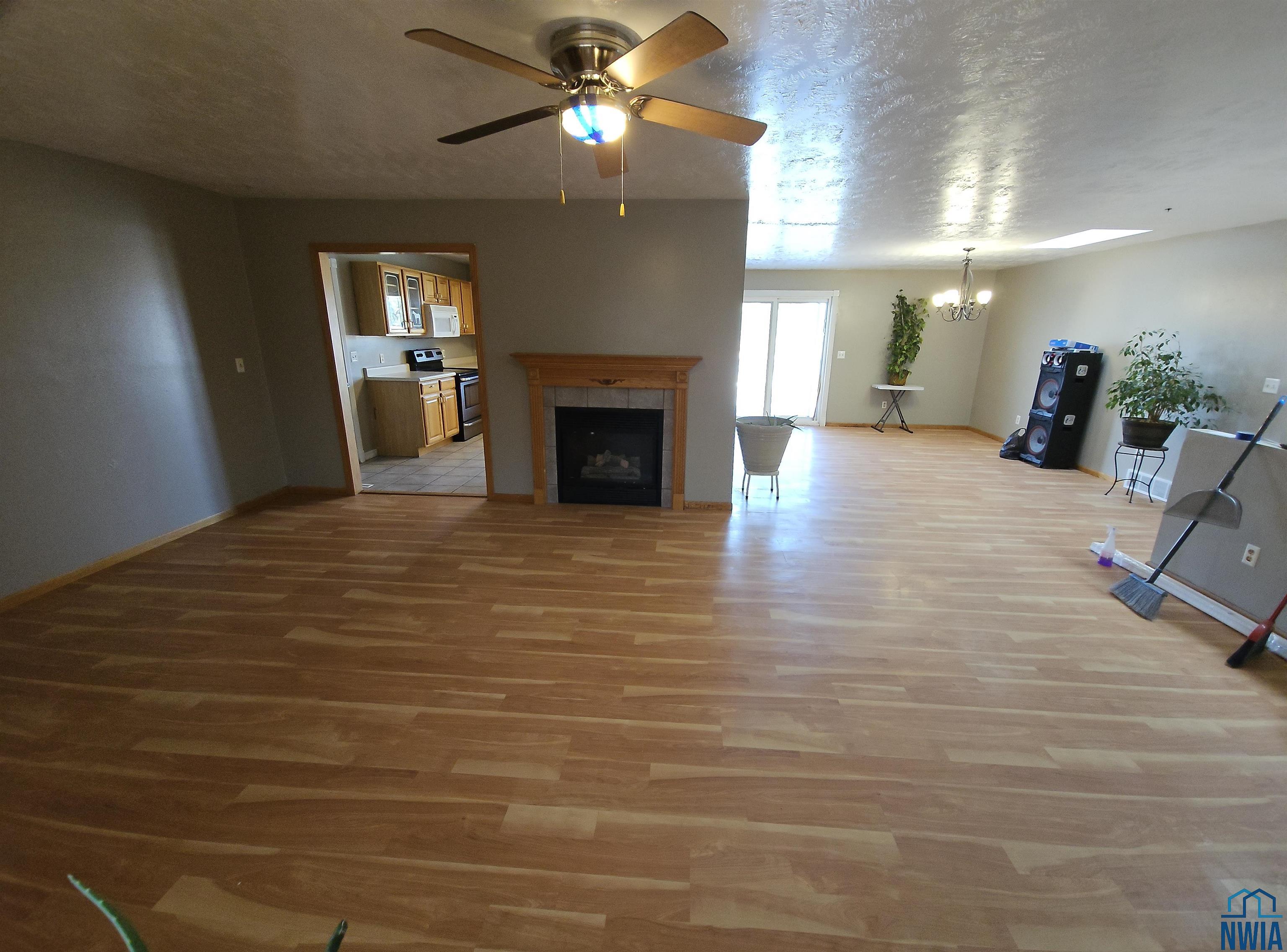 MLS #830703