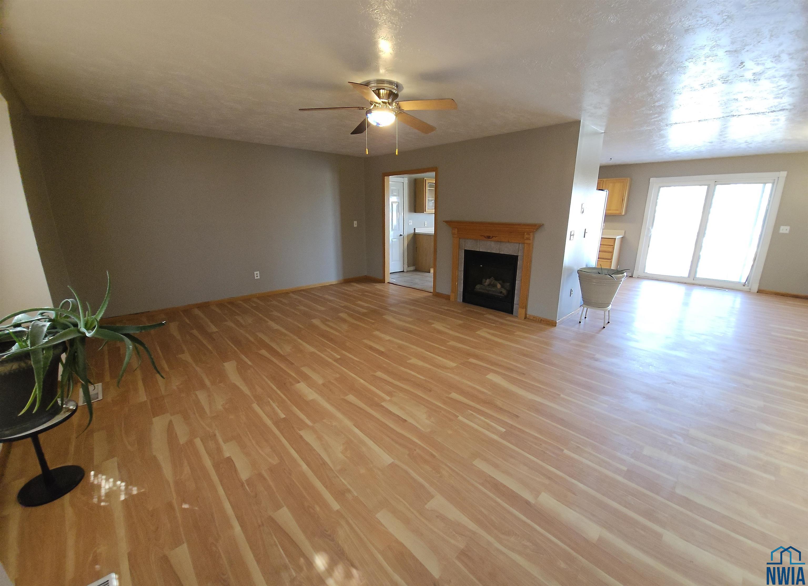 MLS #830703
