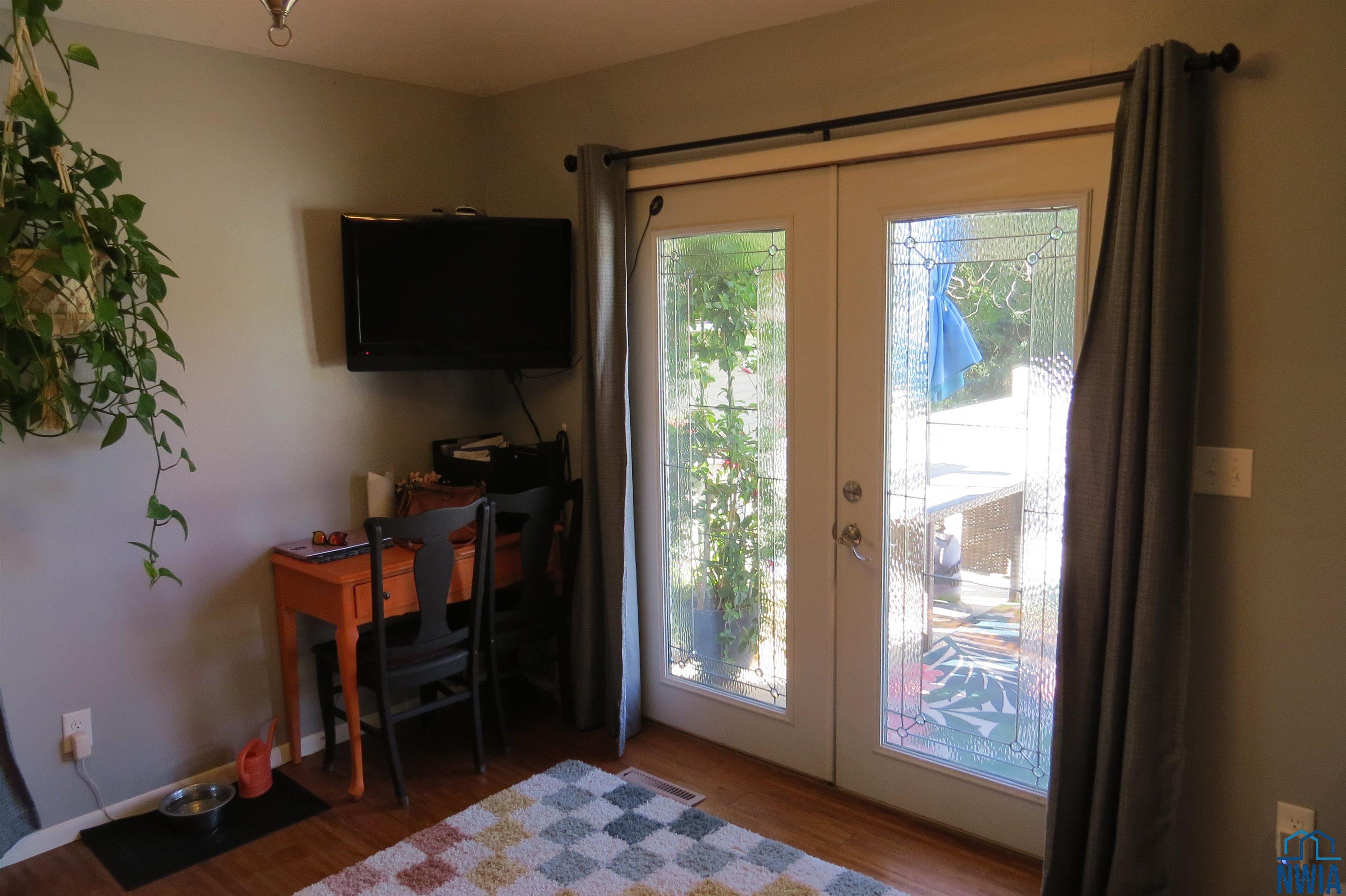 MLS #830710
