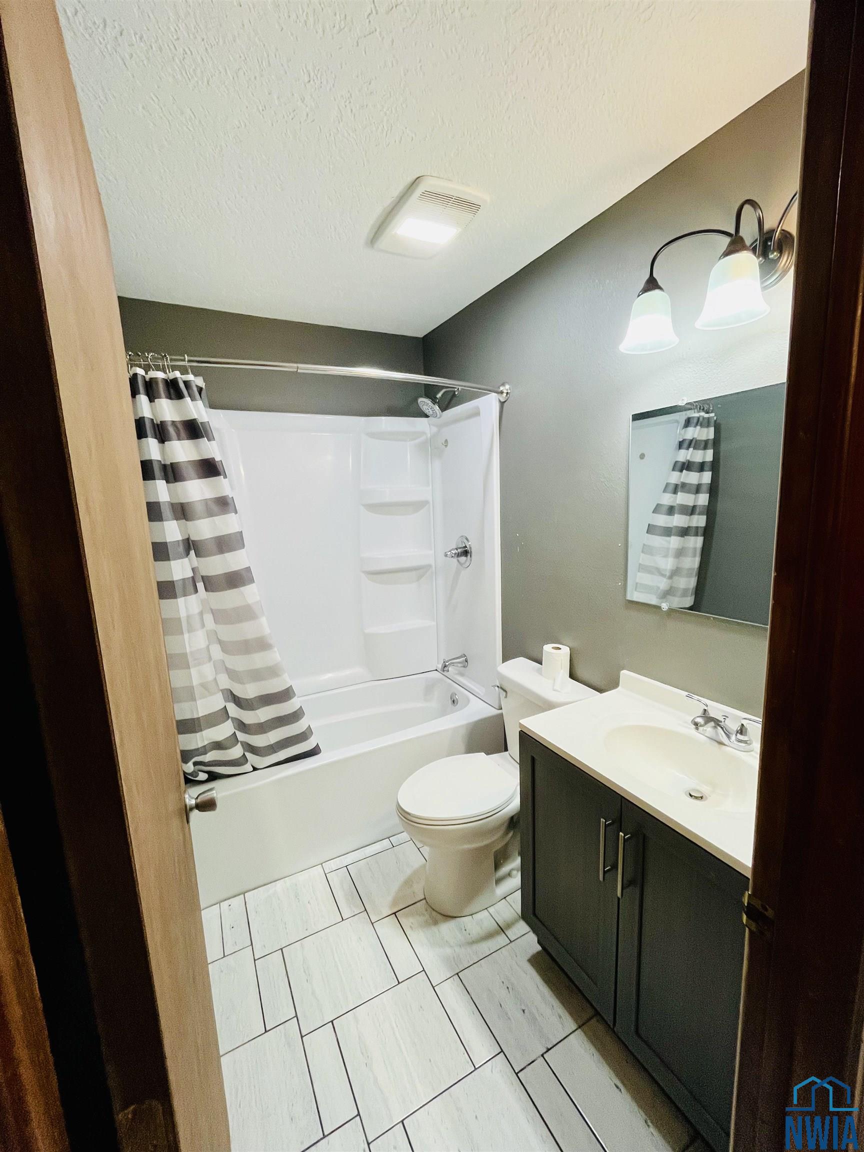 MLS #830711
