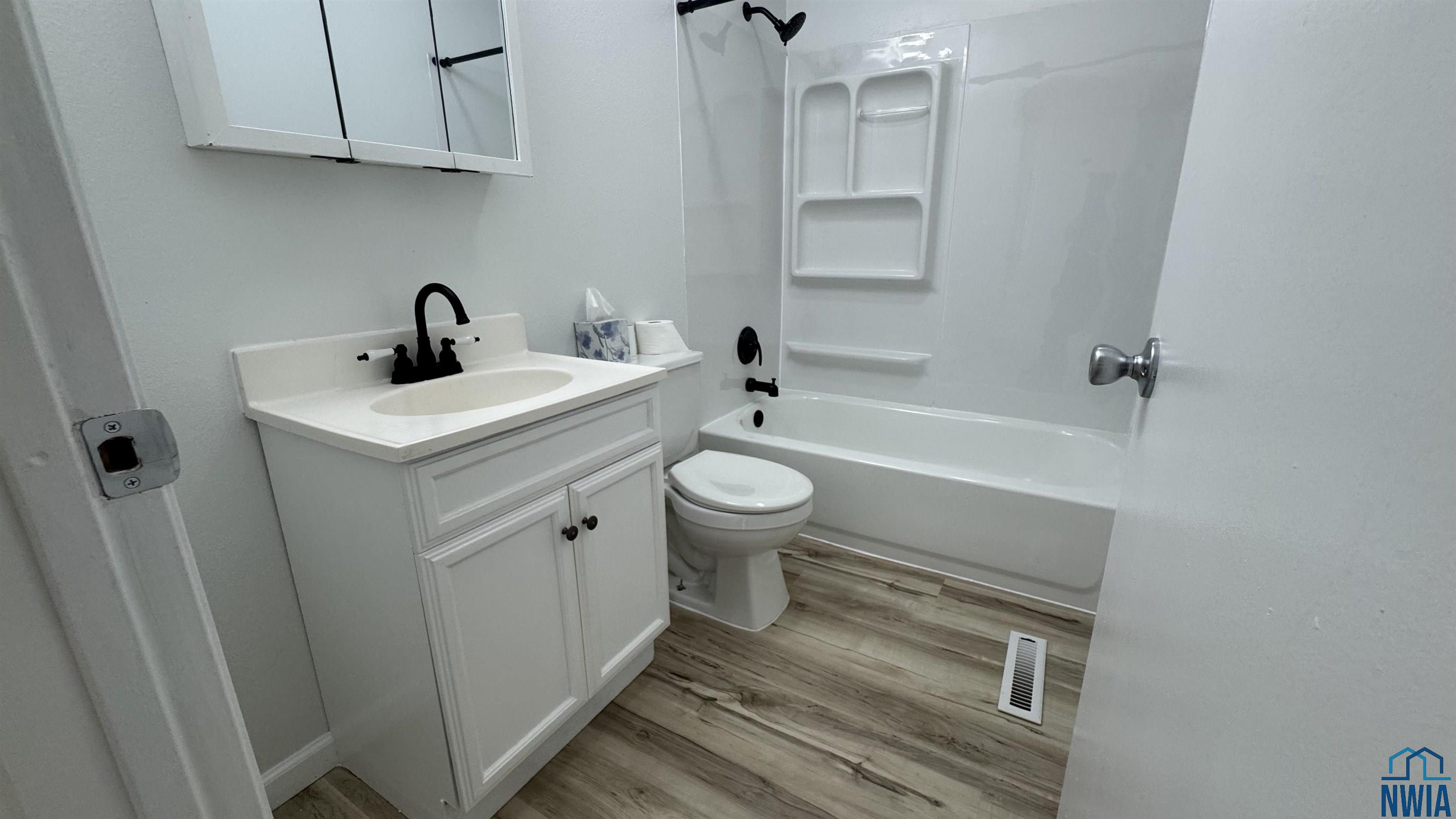 MLS #830715