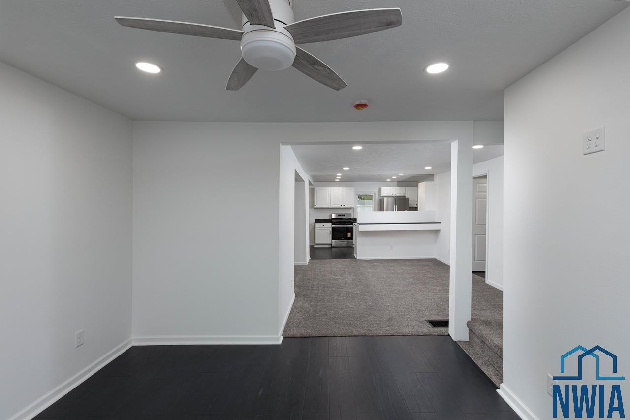 MLS #830717
