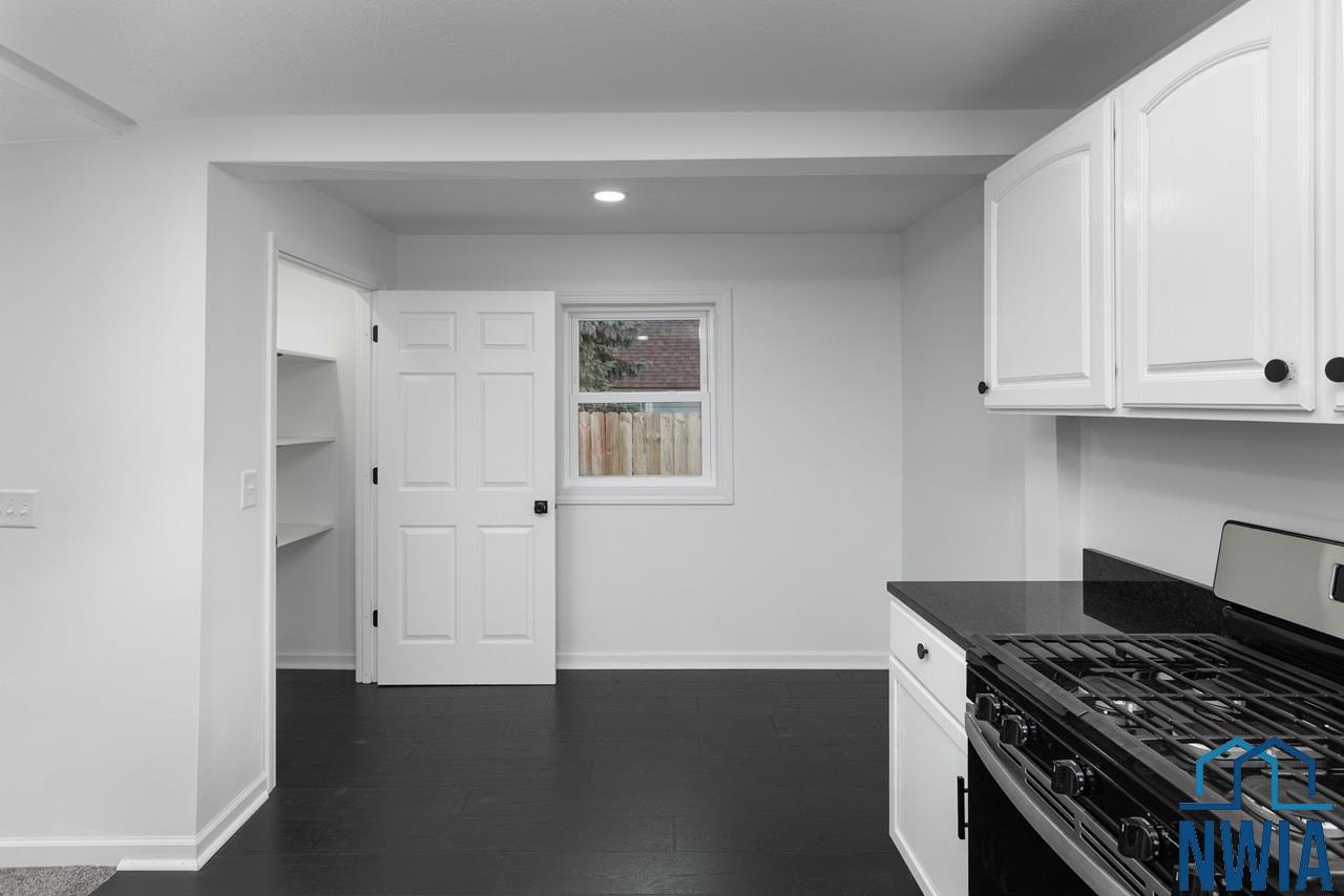MLS #830717