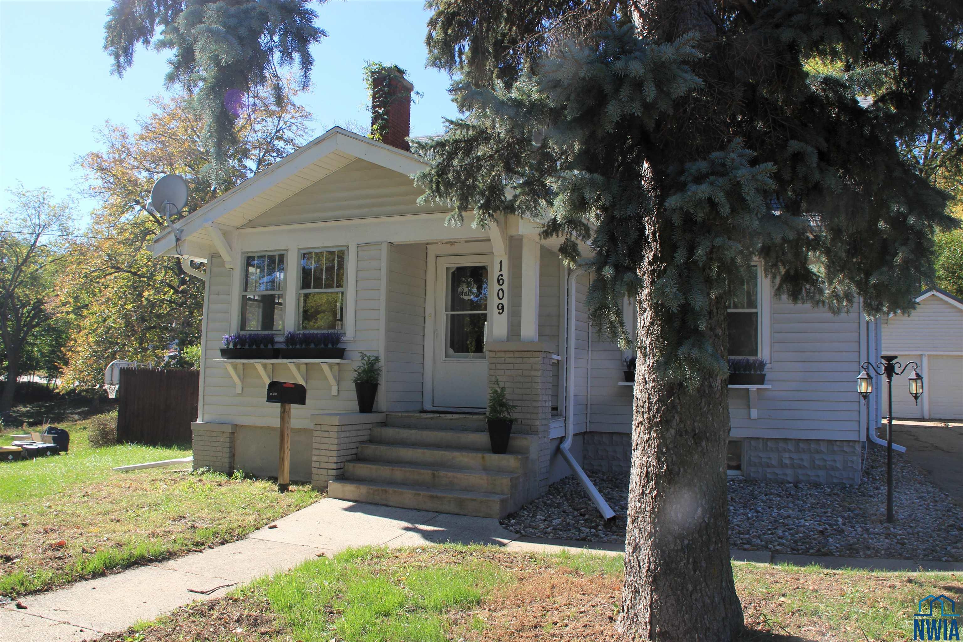 MLS #830719