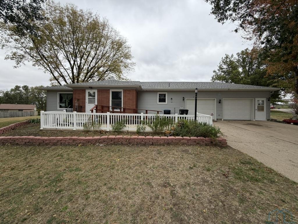 13 S Bow Drive, Cherokee, IA 51012 