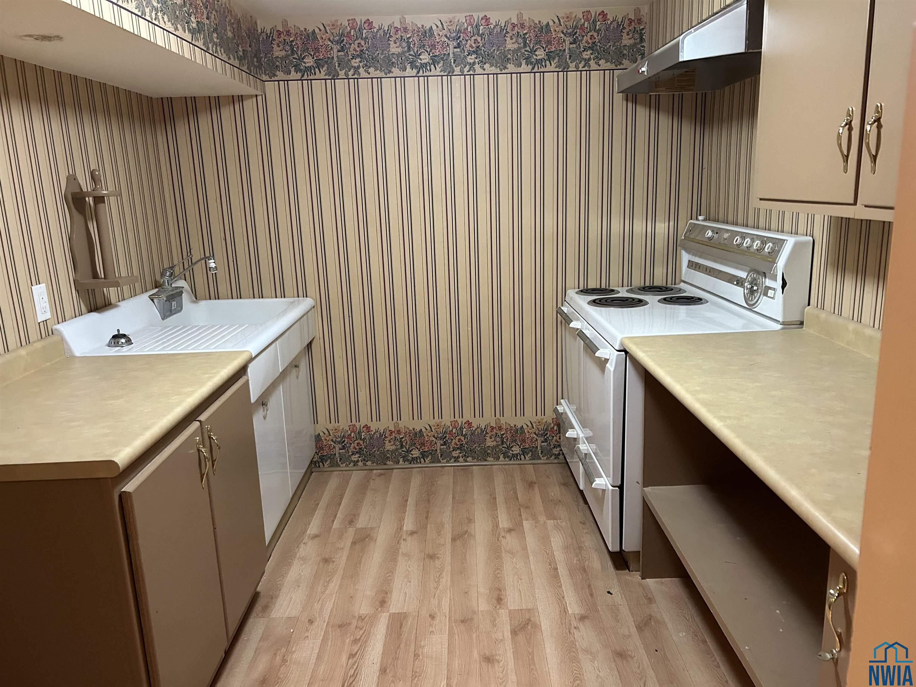 MLS #830724