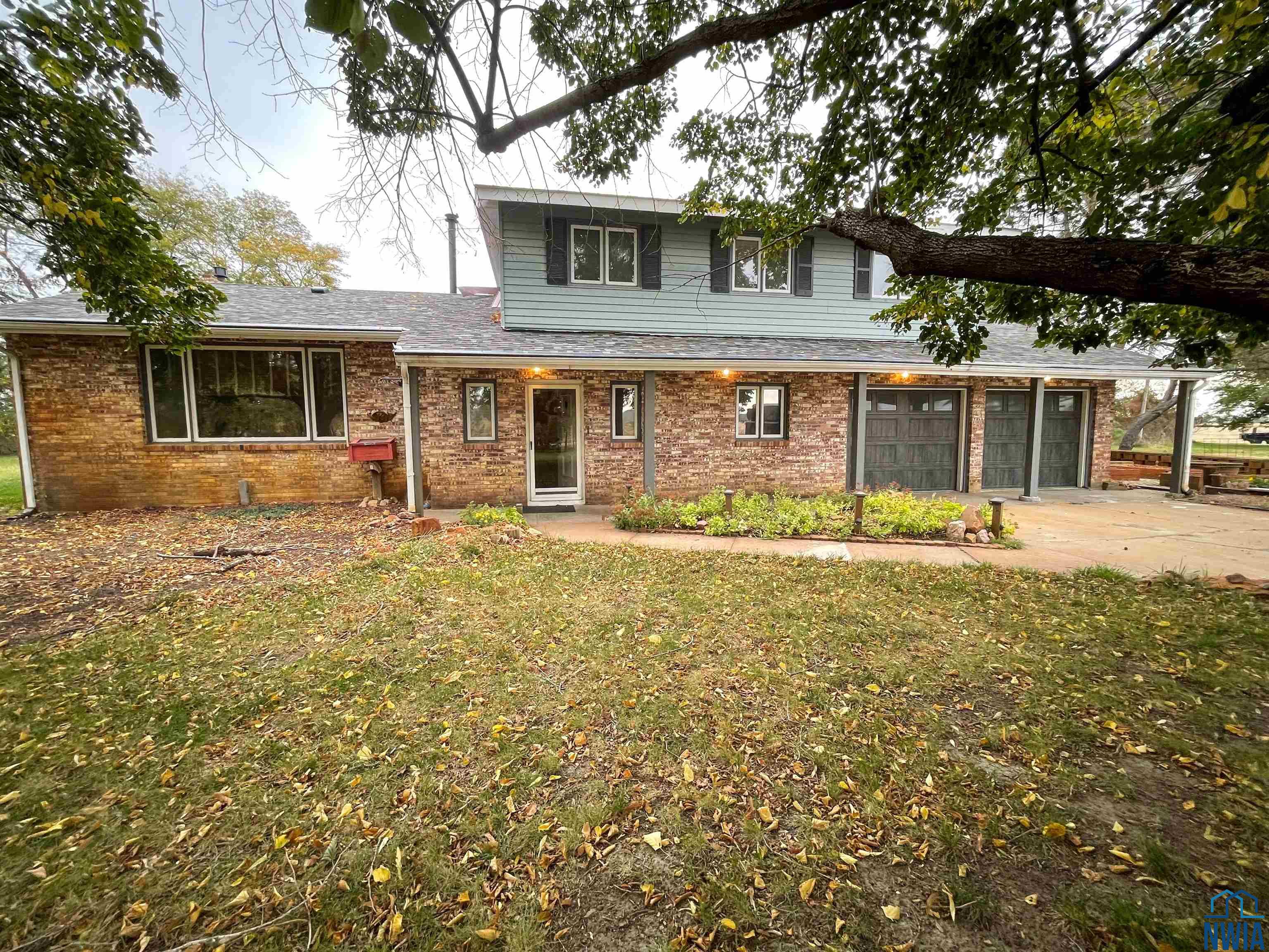 MLS #830729
