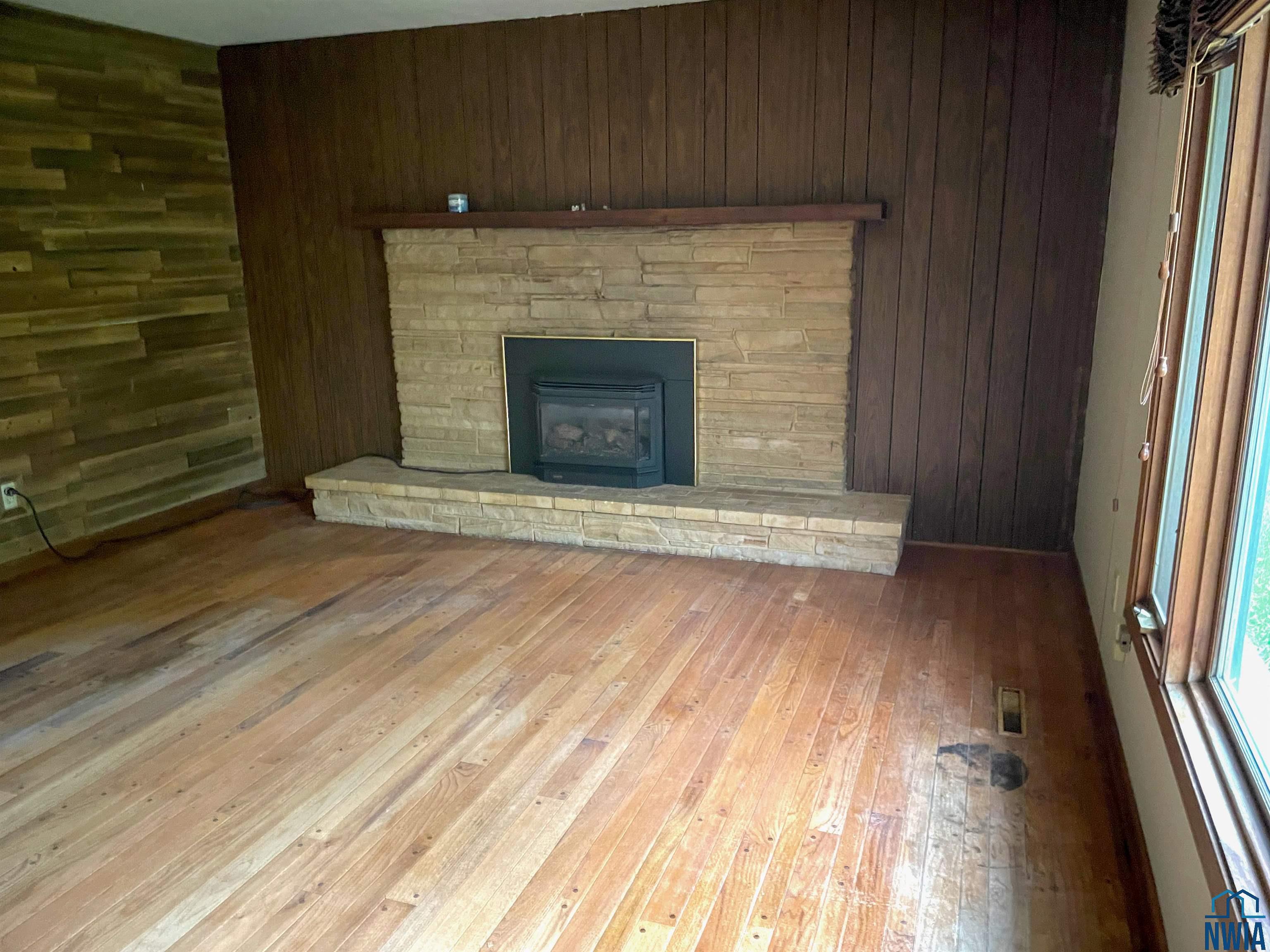 MLS #830729