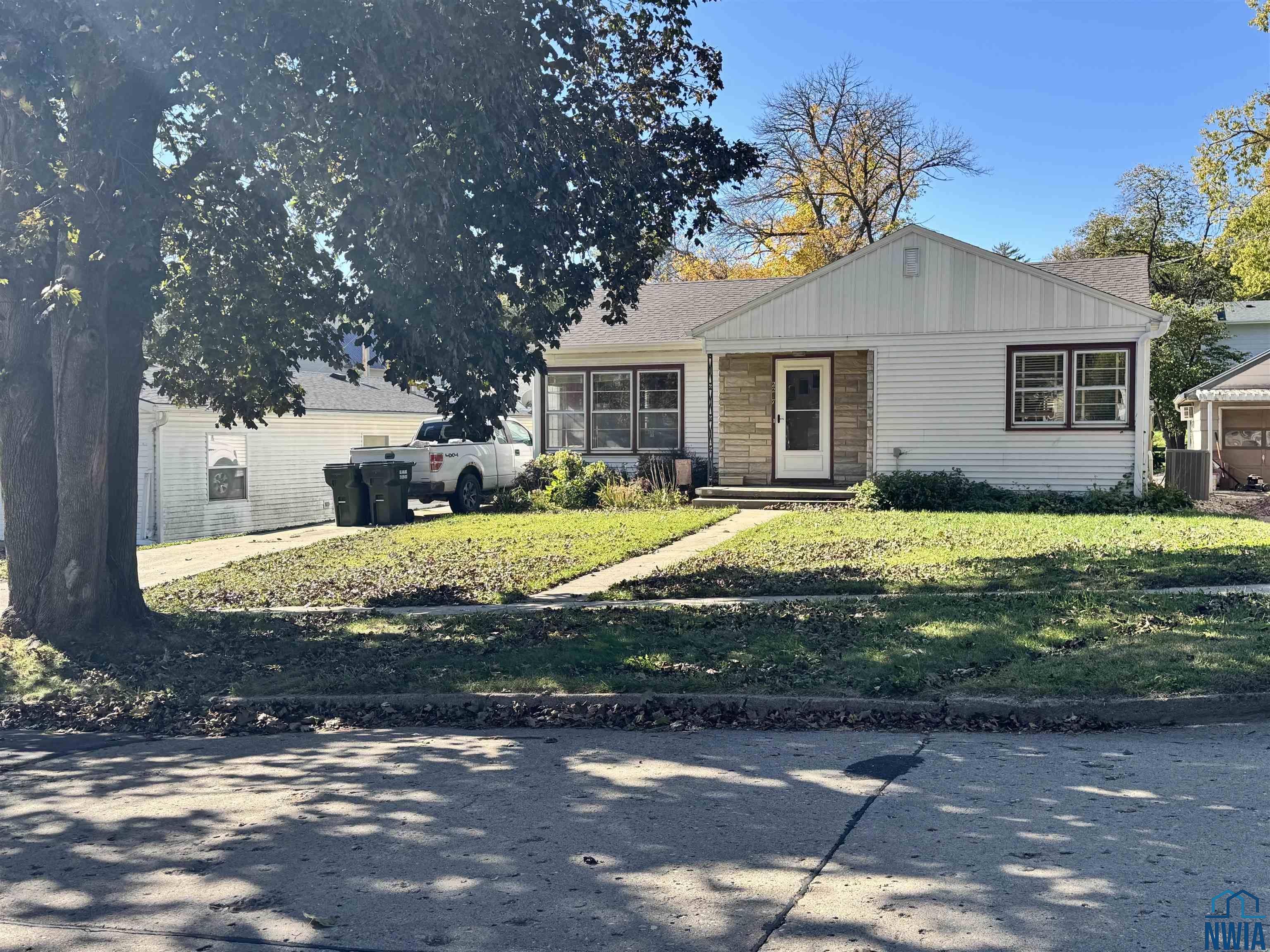 MLS #830734