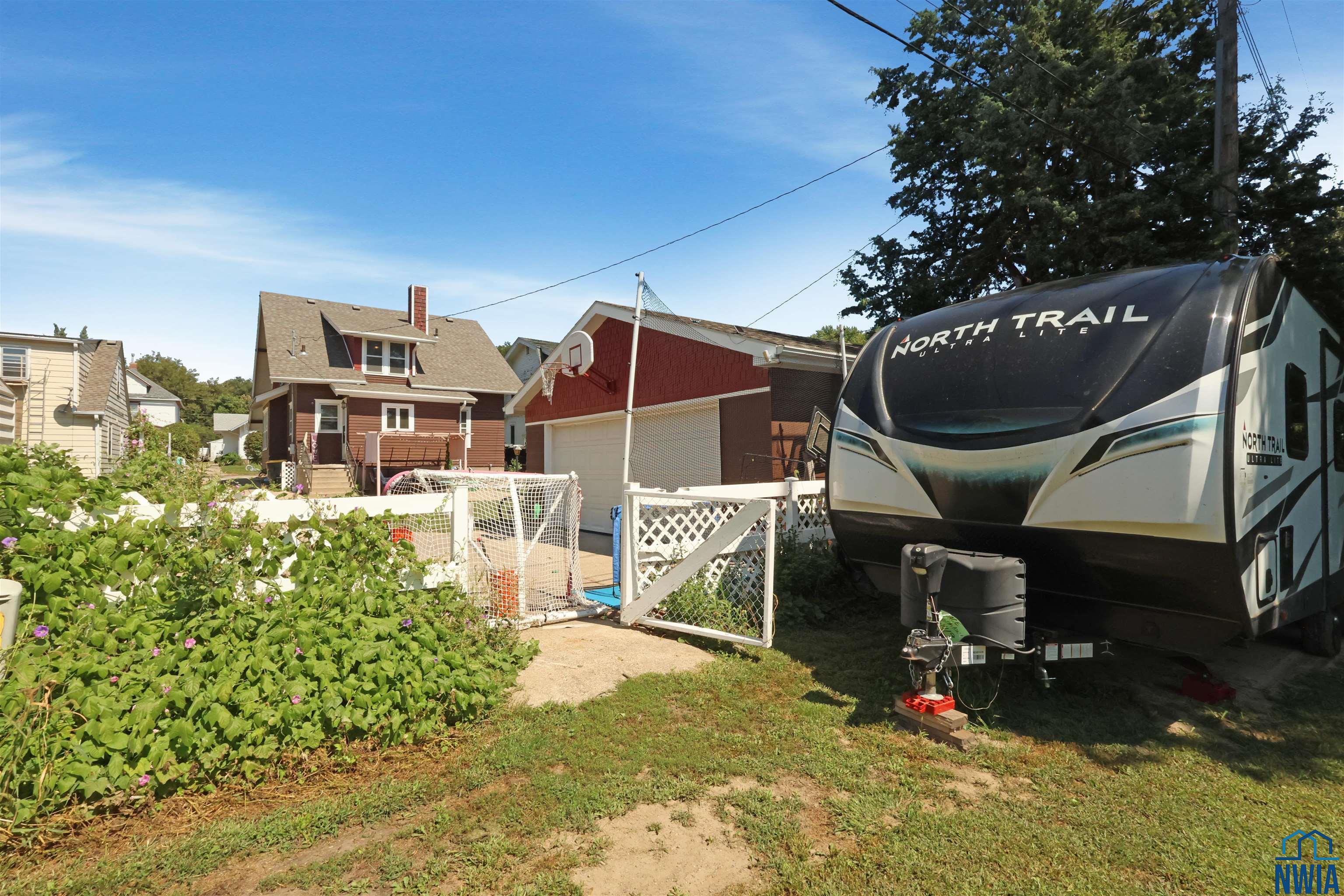 MLS #830740