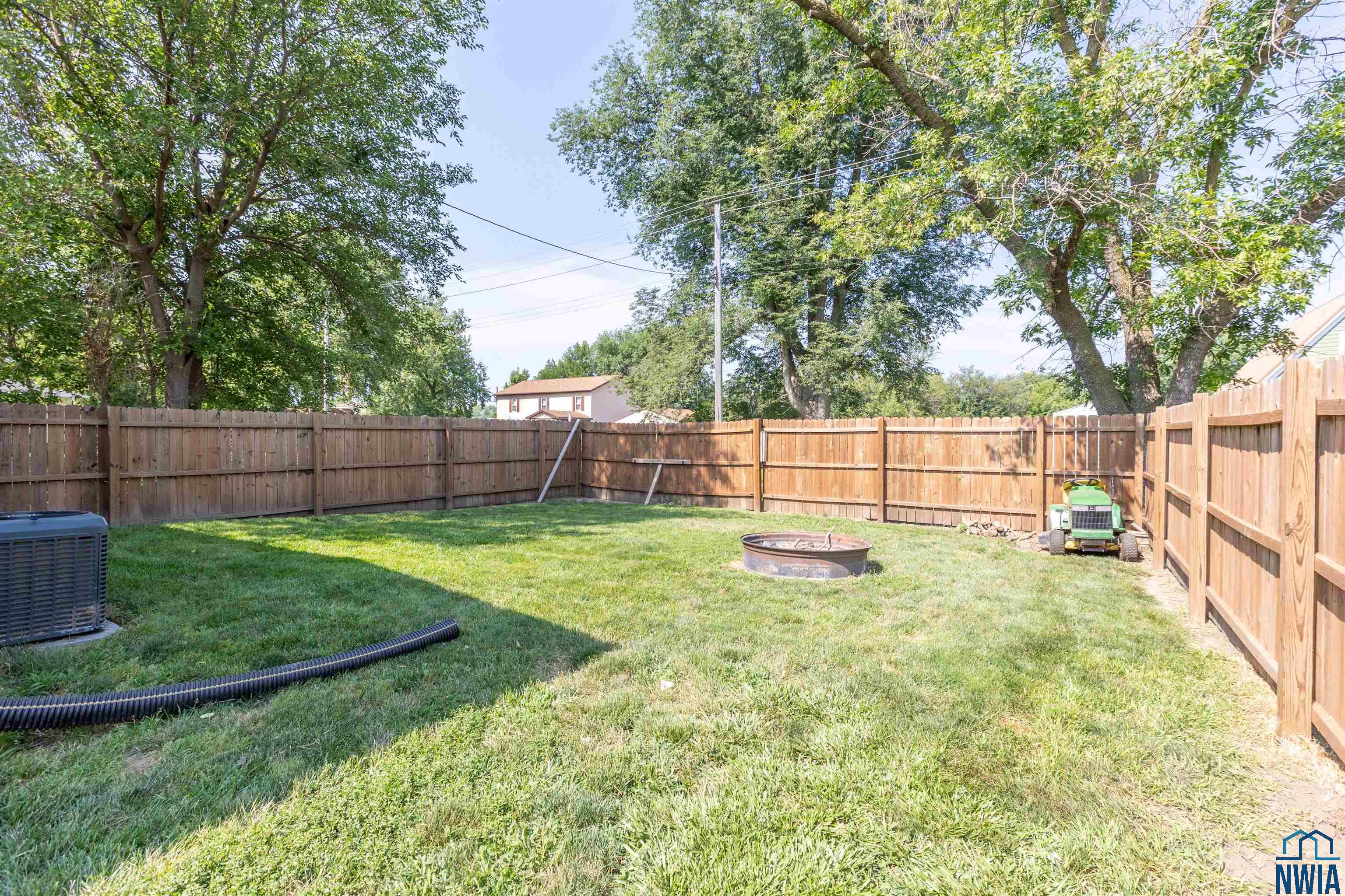 MLS #830743