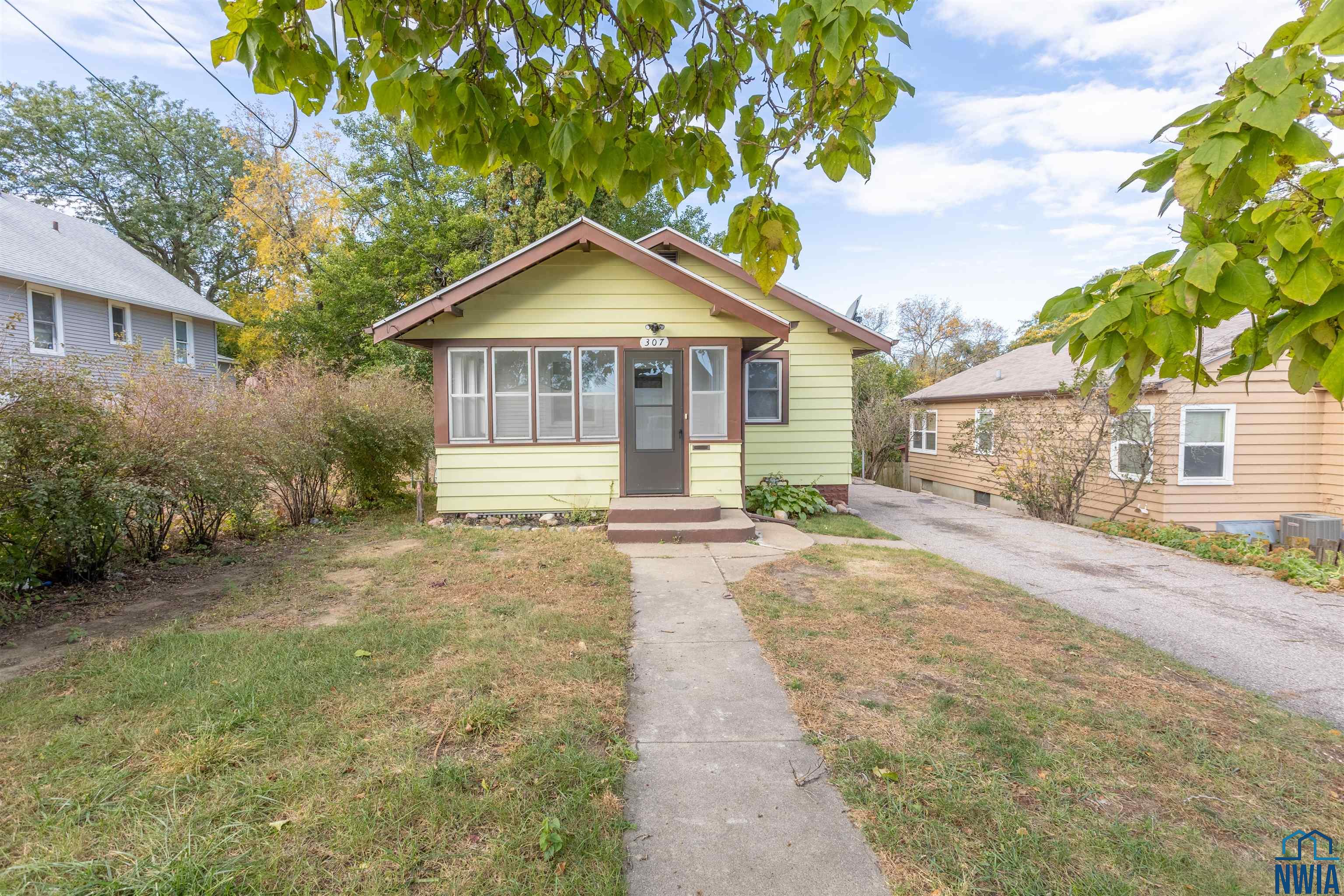 MLS #830748