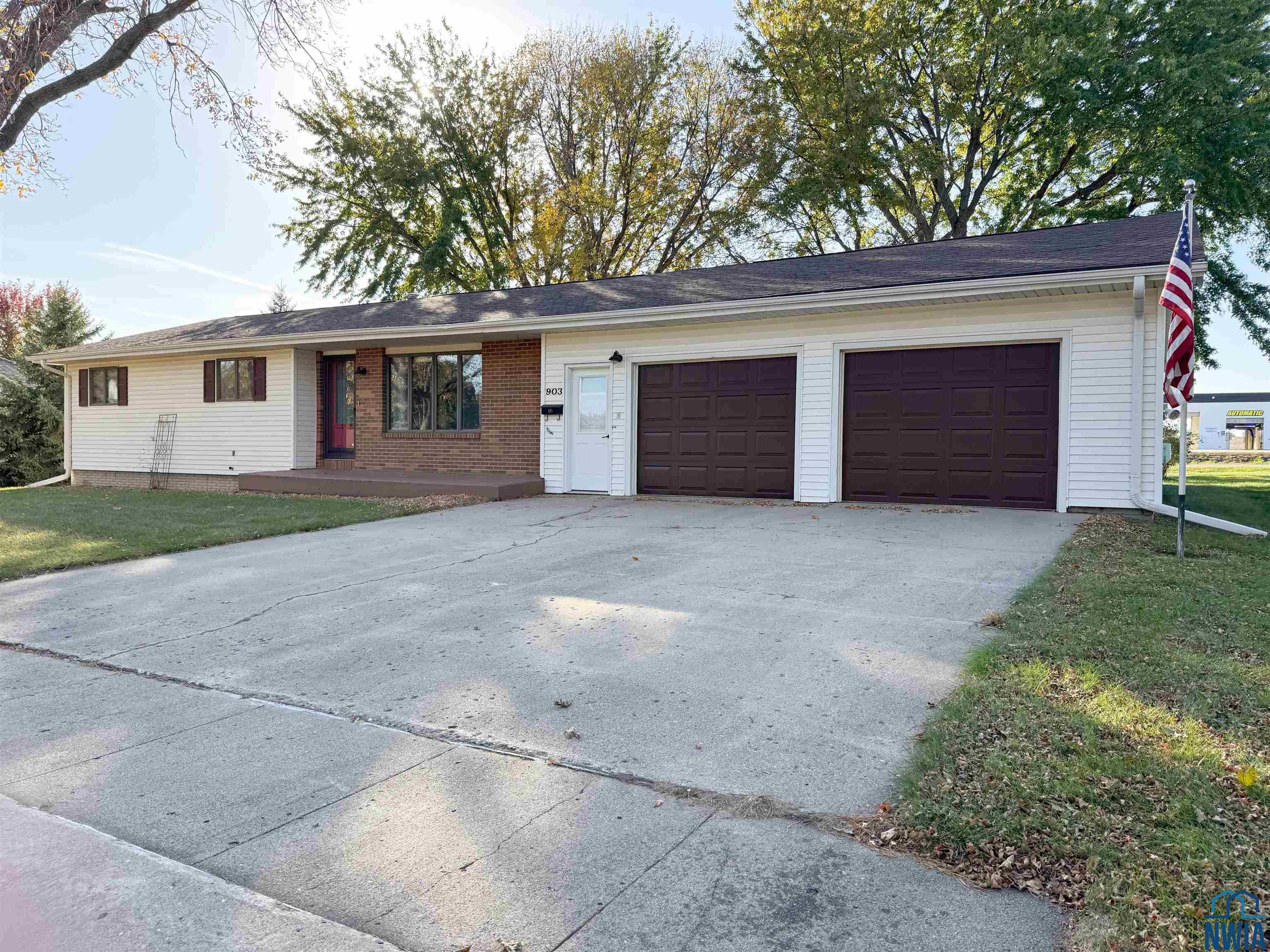 MLS #830750