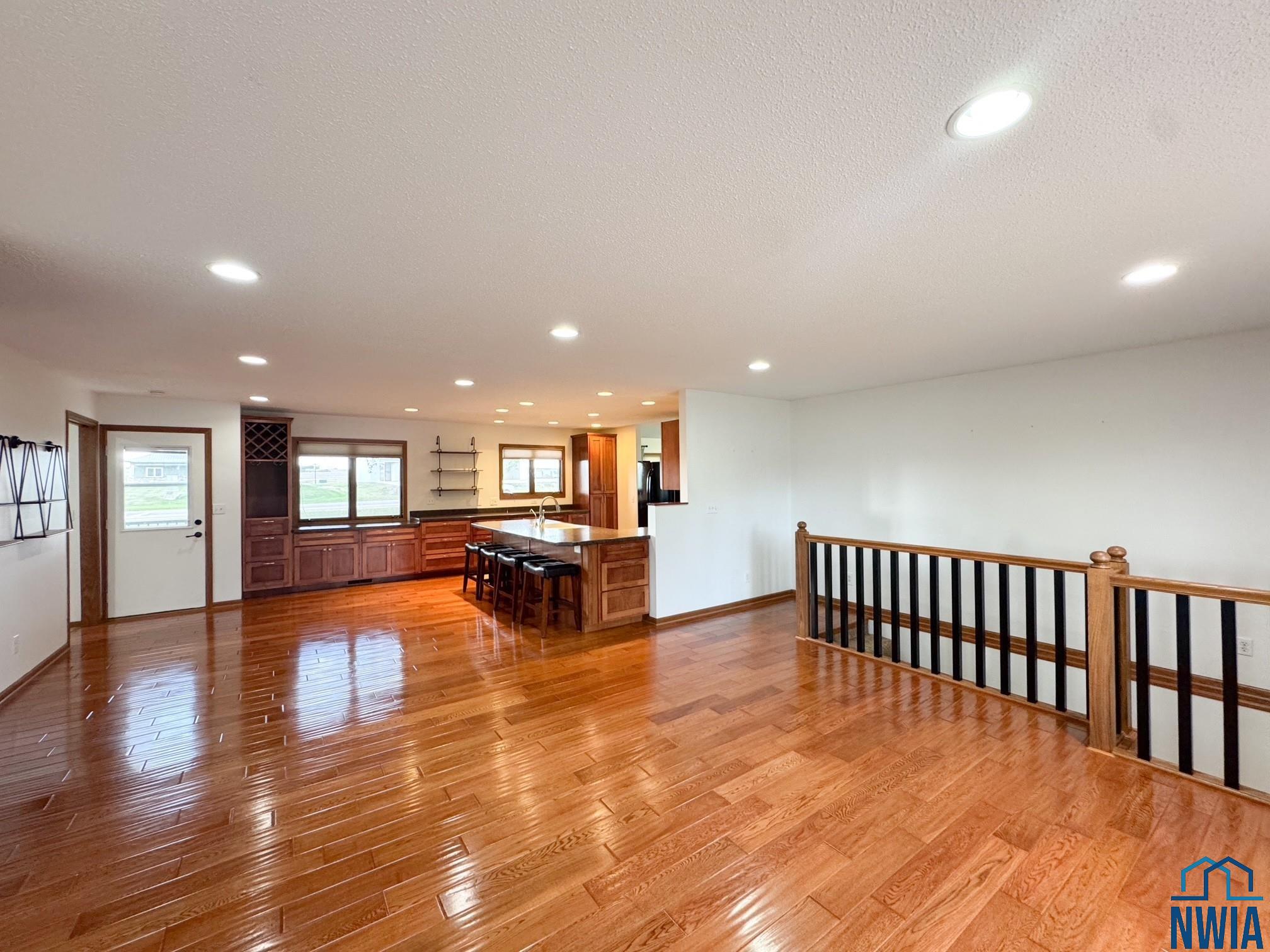 MLS #830750