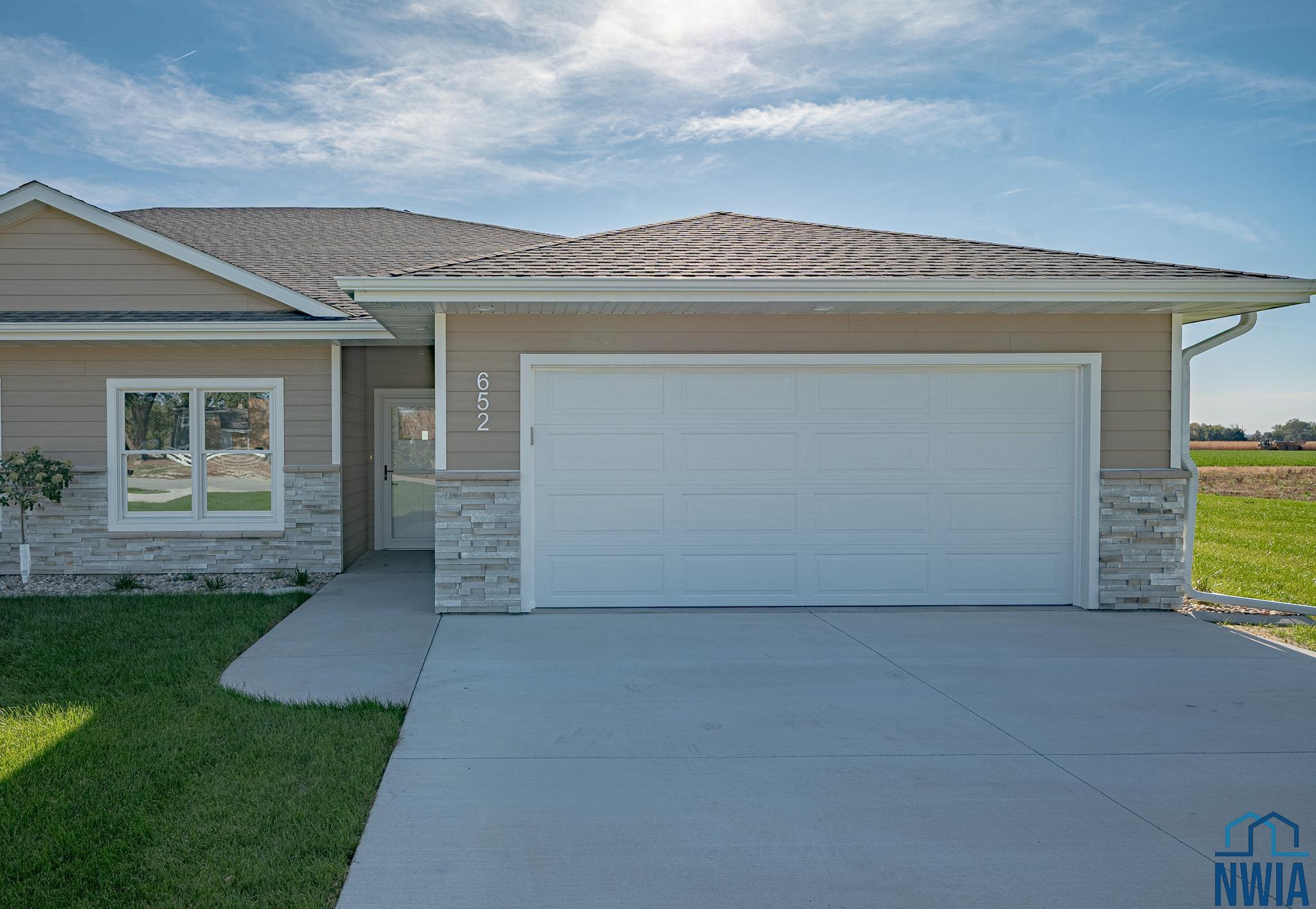 652 Lik-U-Wanta Drive, Dakota City, NE 68731 