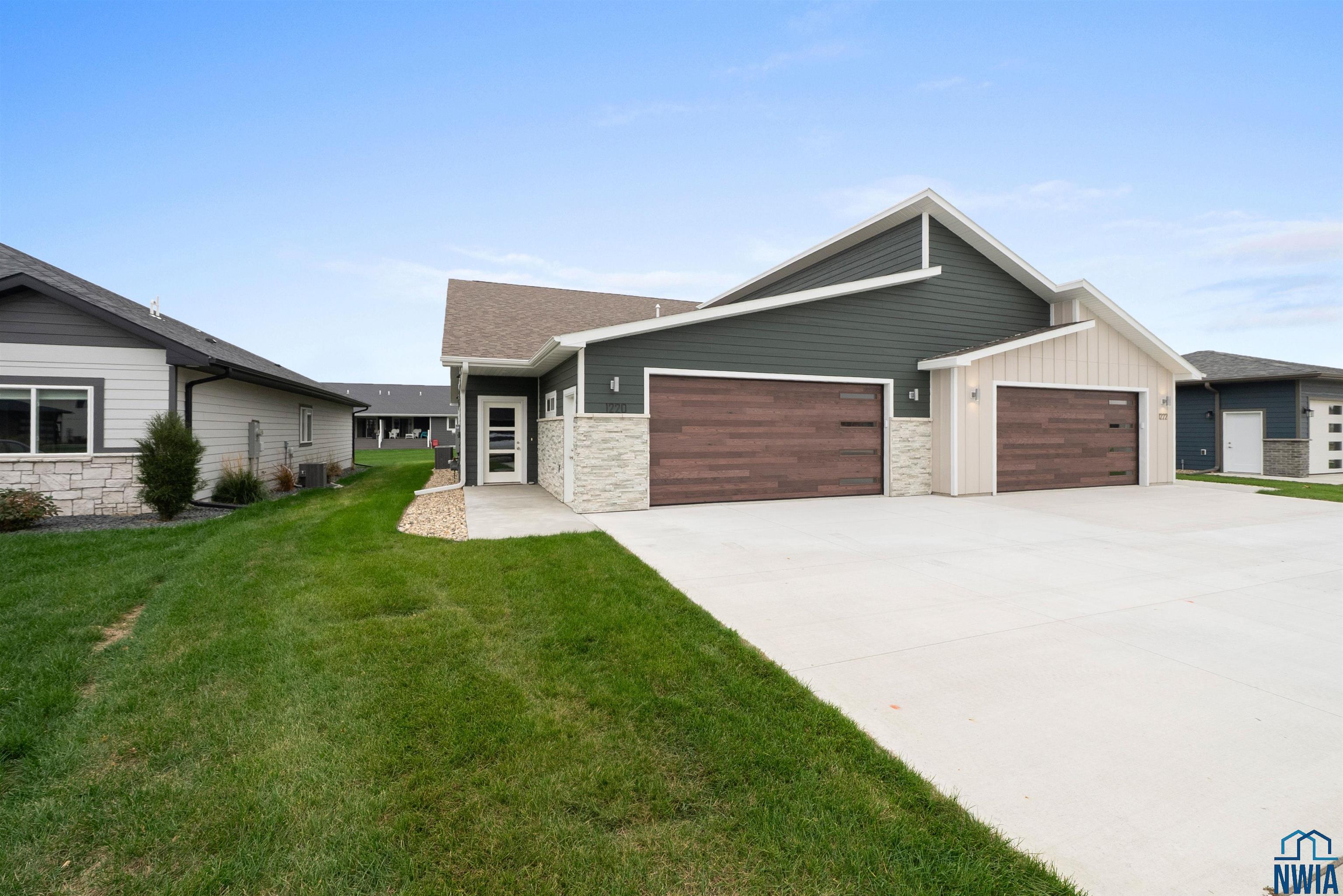 1222 Zitkala-Sa Trl., Vermillion, SD 57069 