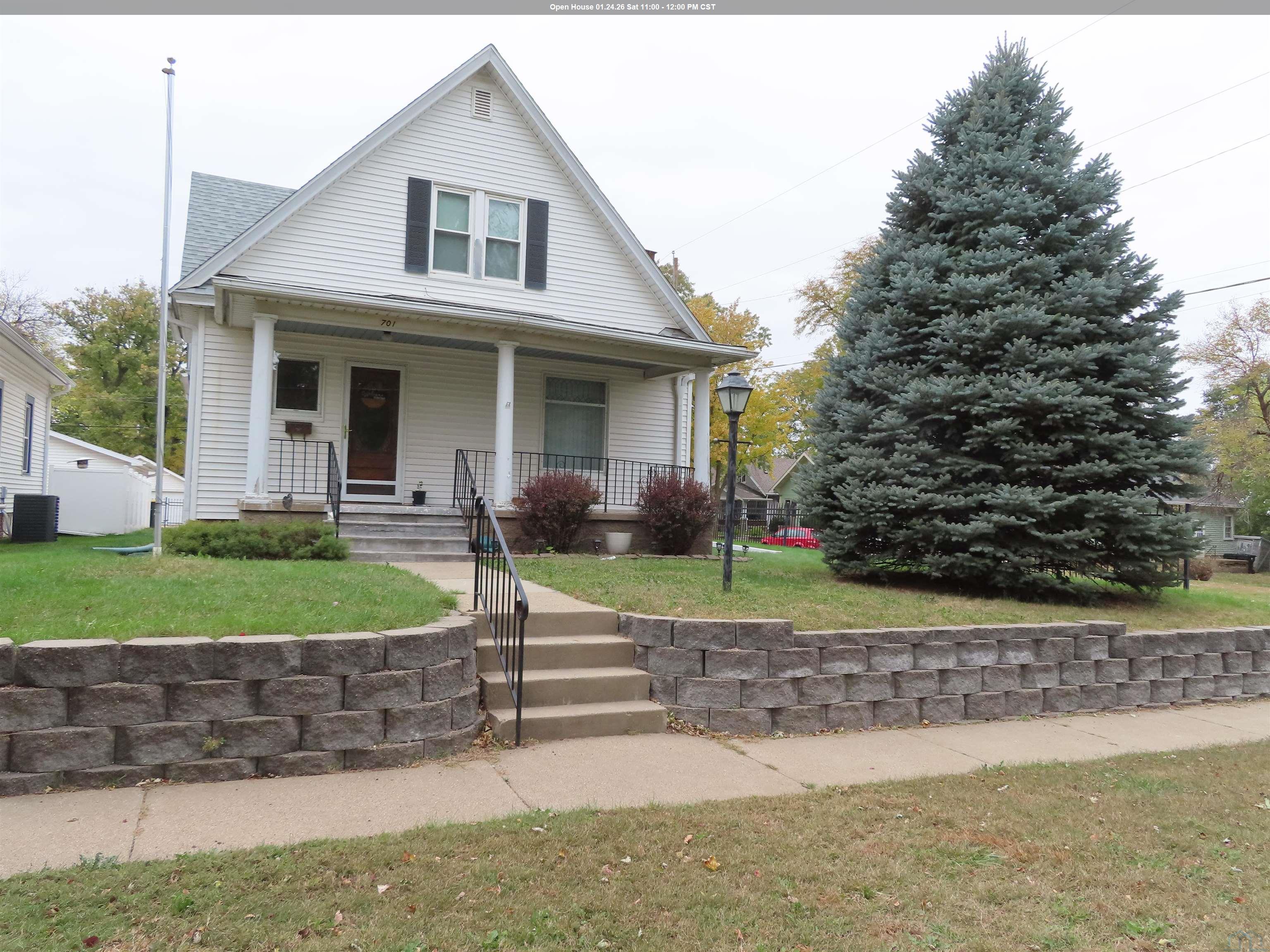 701 Paxton S, Sioux City, IA 51106 