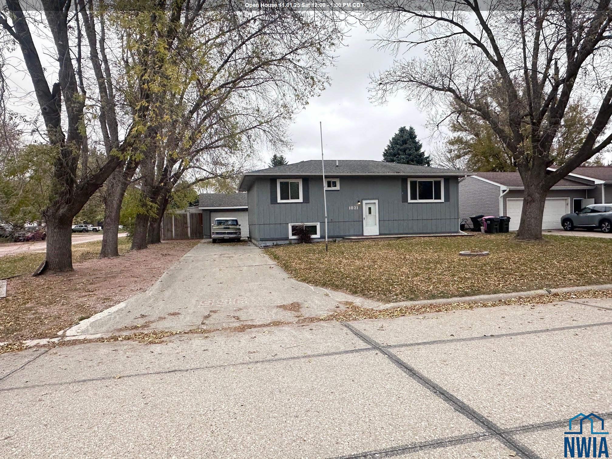 1821 WILLOW ST, Dakota City, NE 68731 