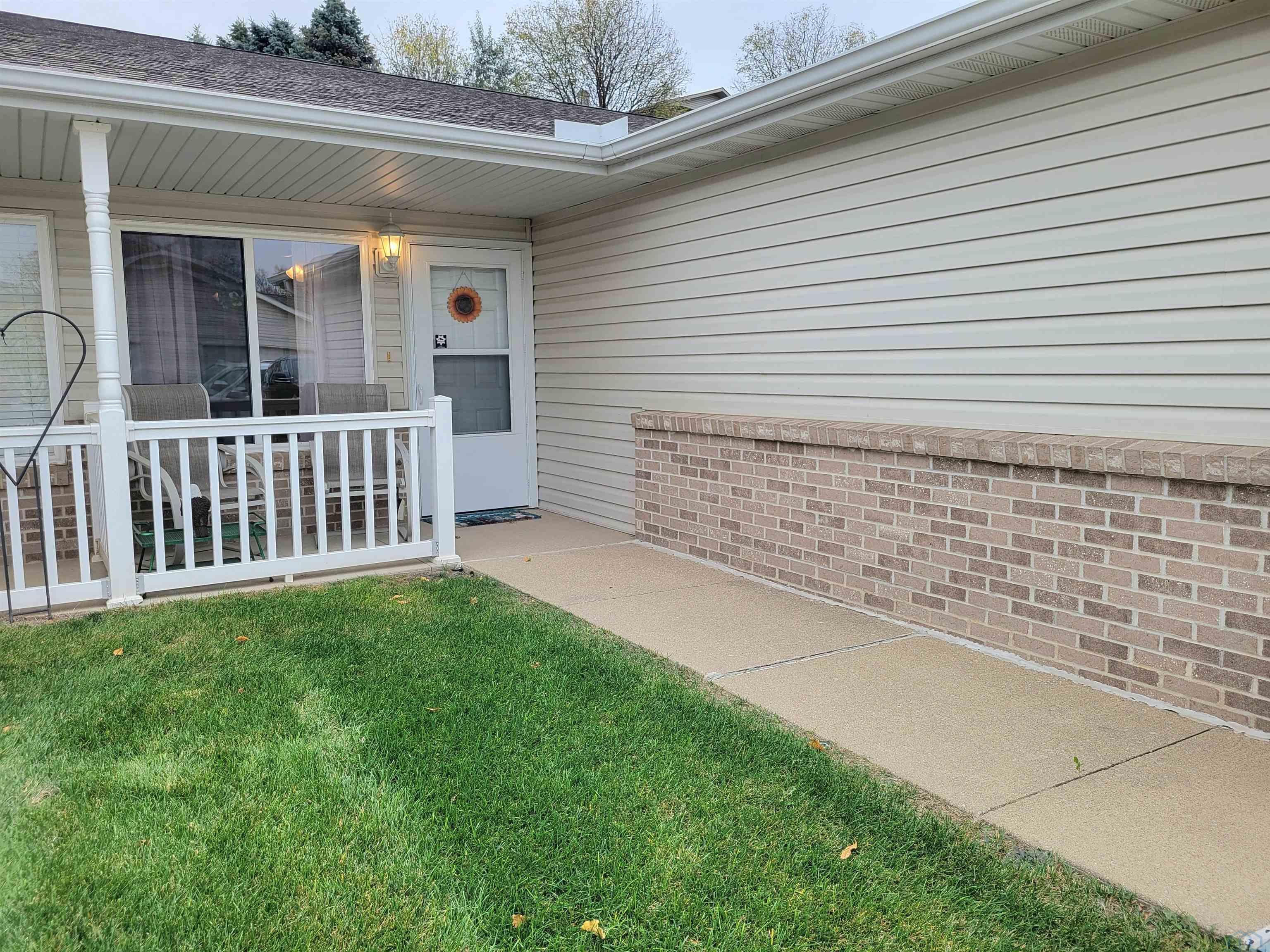 1120 Meadow View #3, Sioux City, IA 51106 