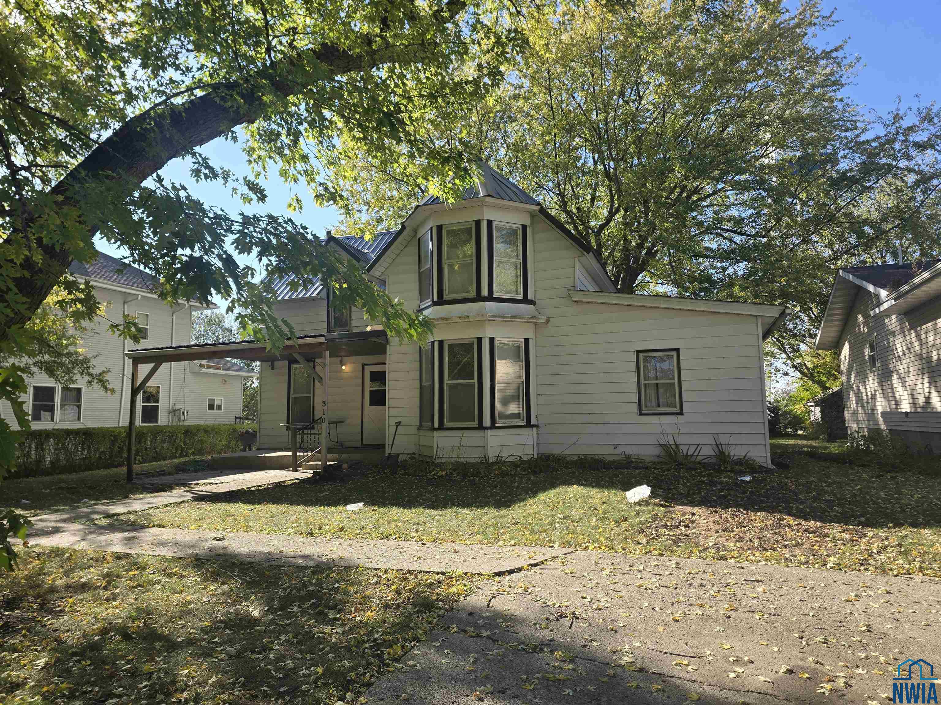310 Dundas, Schaller, IA 51053 