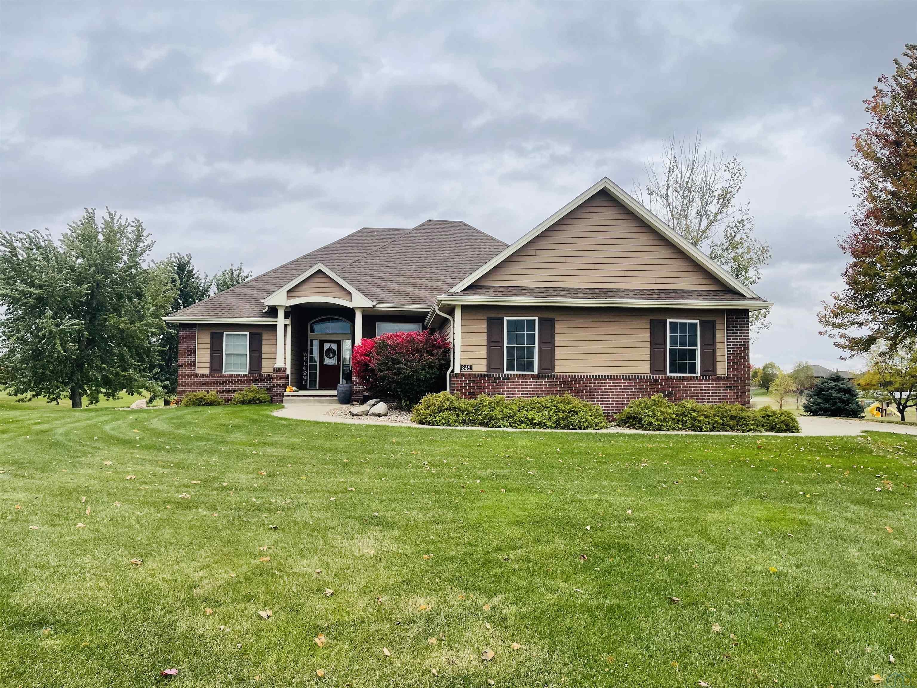 849 Brookside Dr., Jefferson, SD 57038 