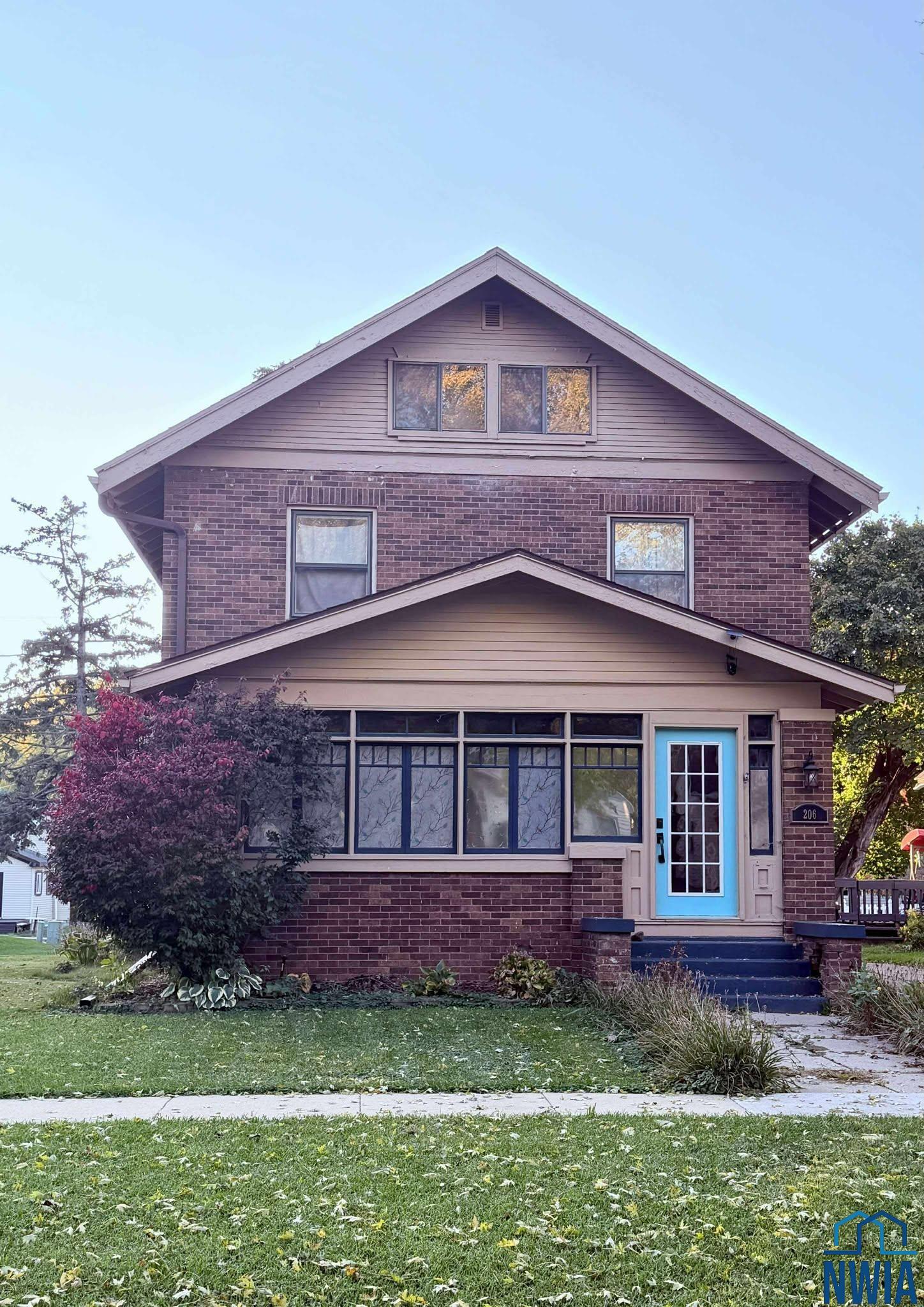 206 SENECA ST, Storm Lake, IA 50588 