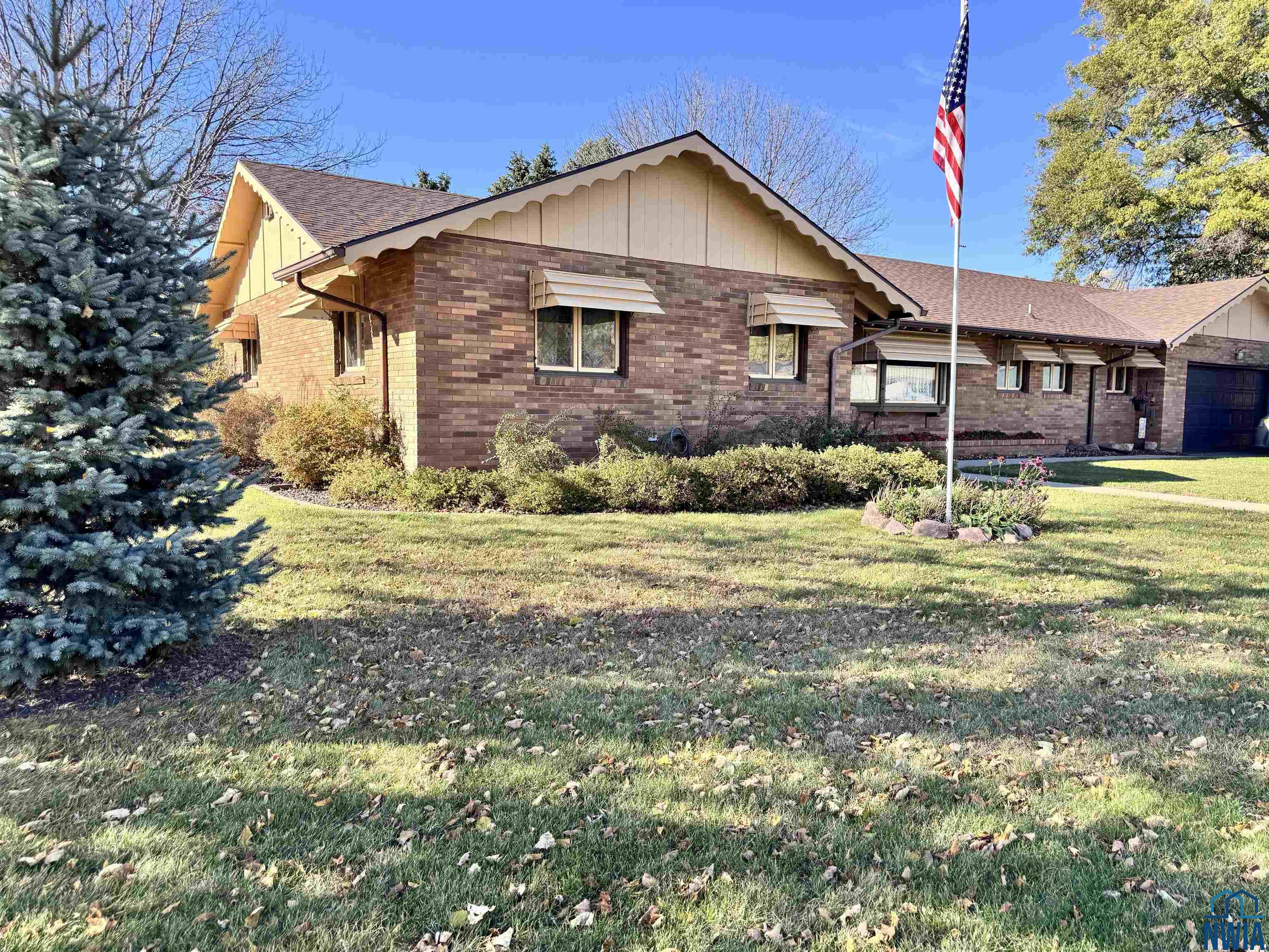 315 7th Street N, Lyons, NE 68038 