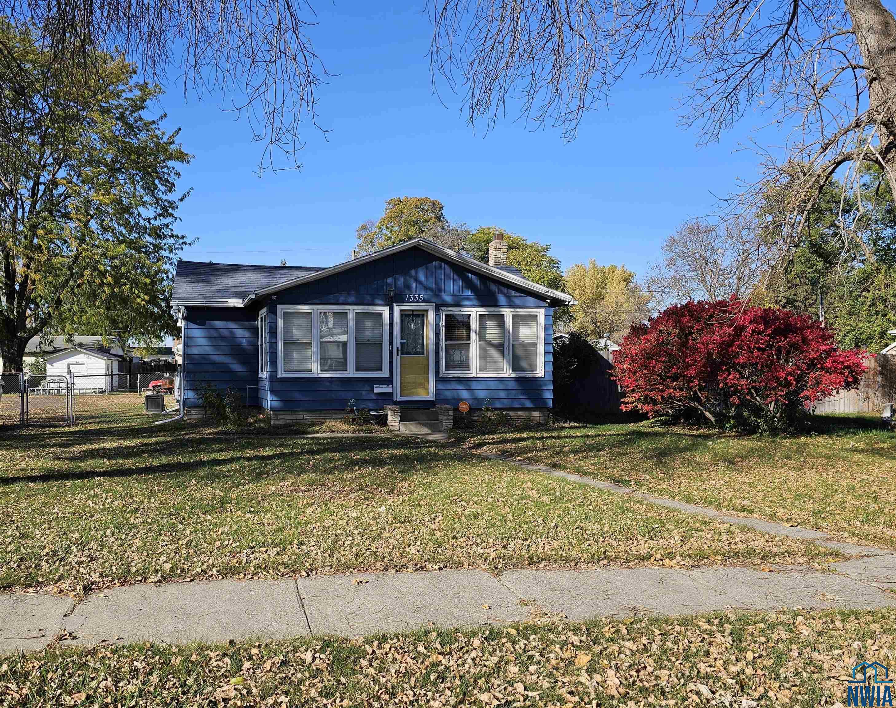 1335 Edgewater Ave, Sioux City, IA 51109 