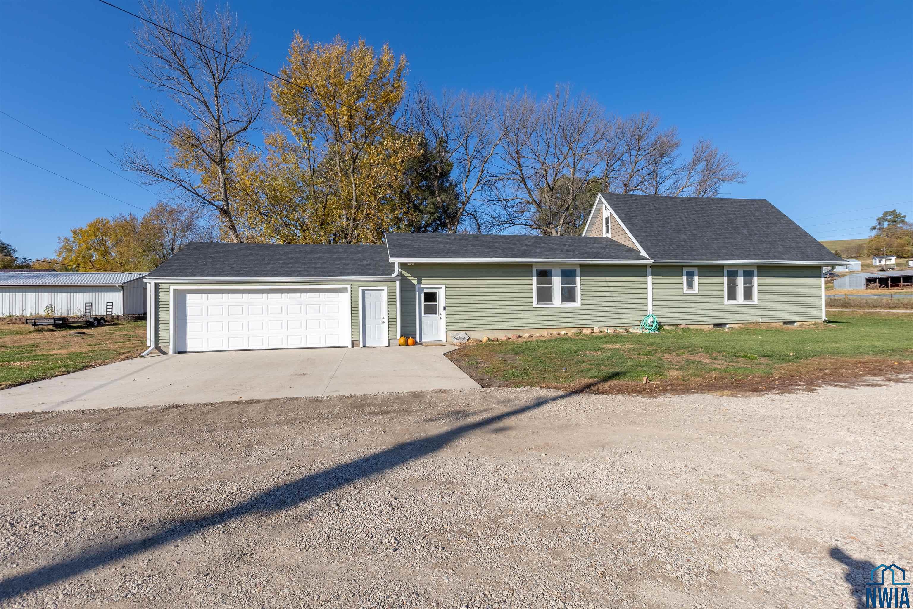 300 Bridge Street W, Anthon, IA 51004 
