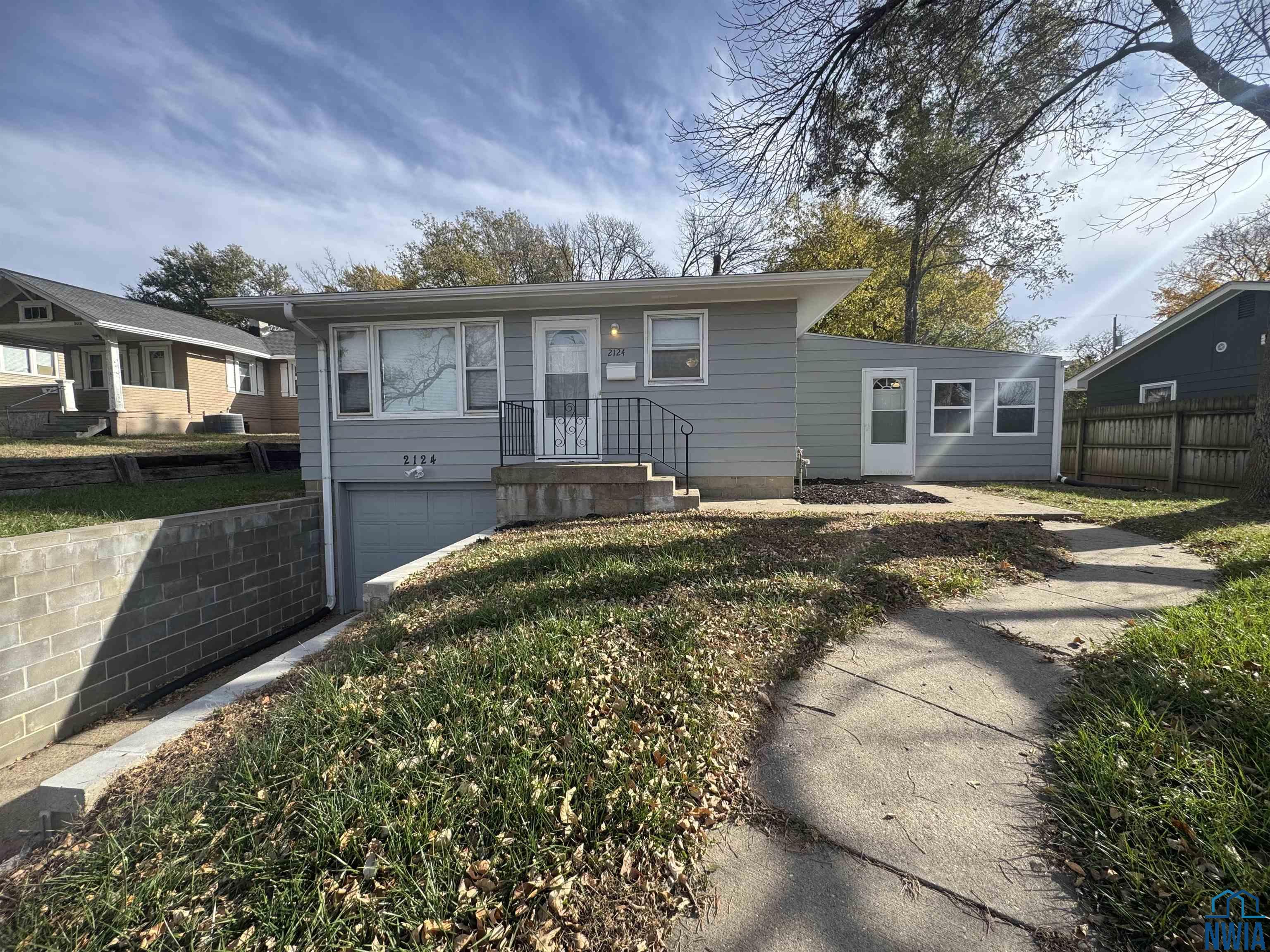 2124 Lakeport St S, Sioux City, IA 51106 