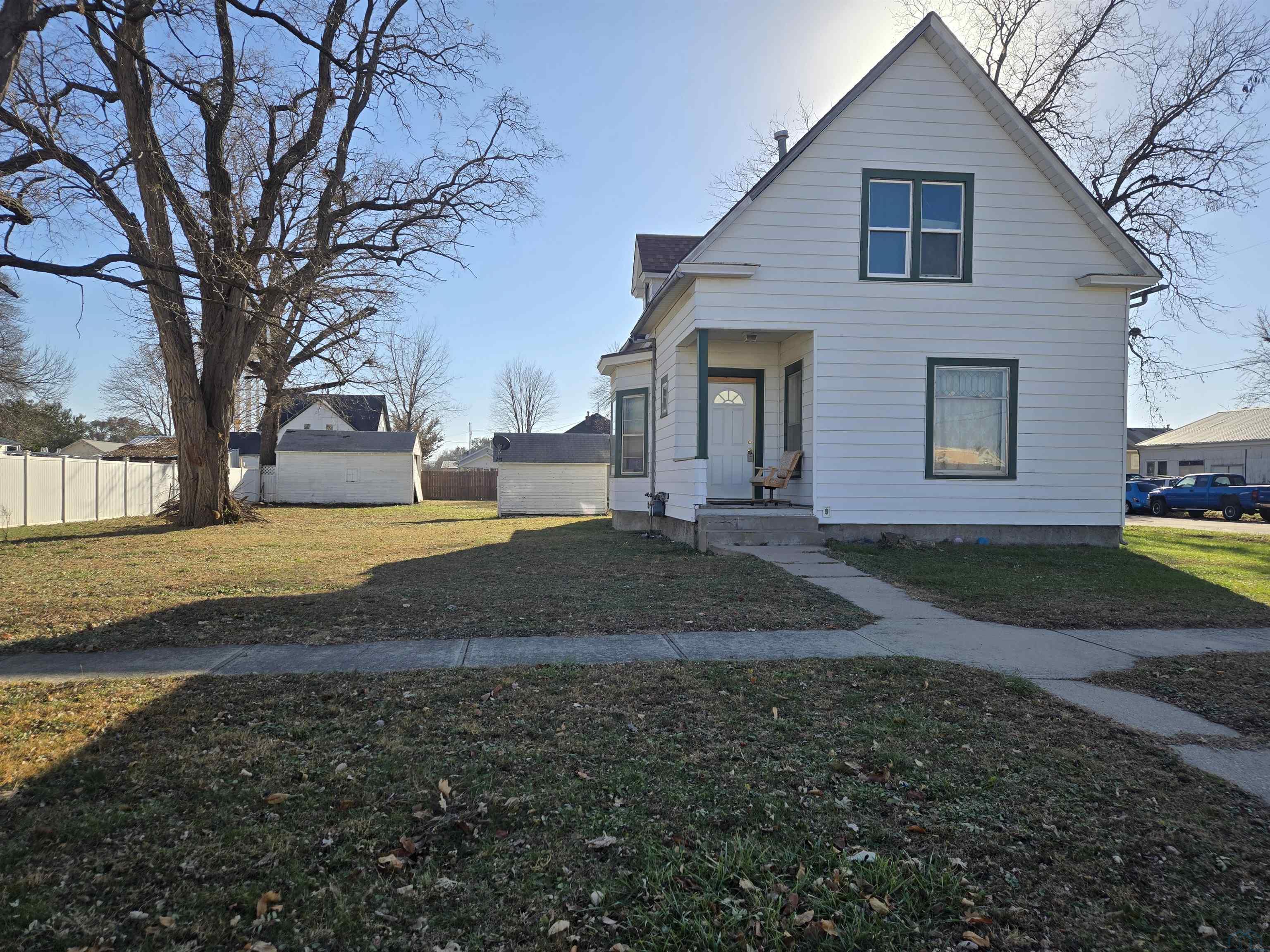 202 23RD ST E, South Sioux City, NE 68776 