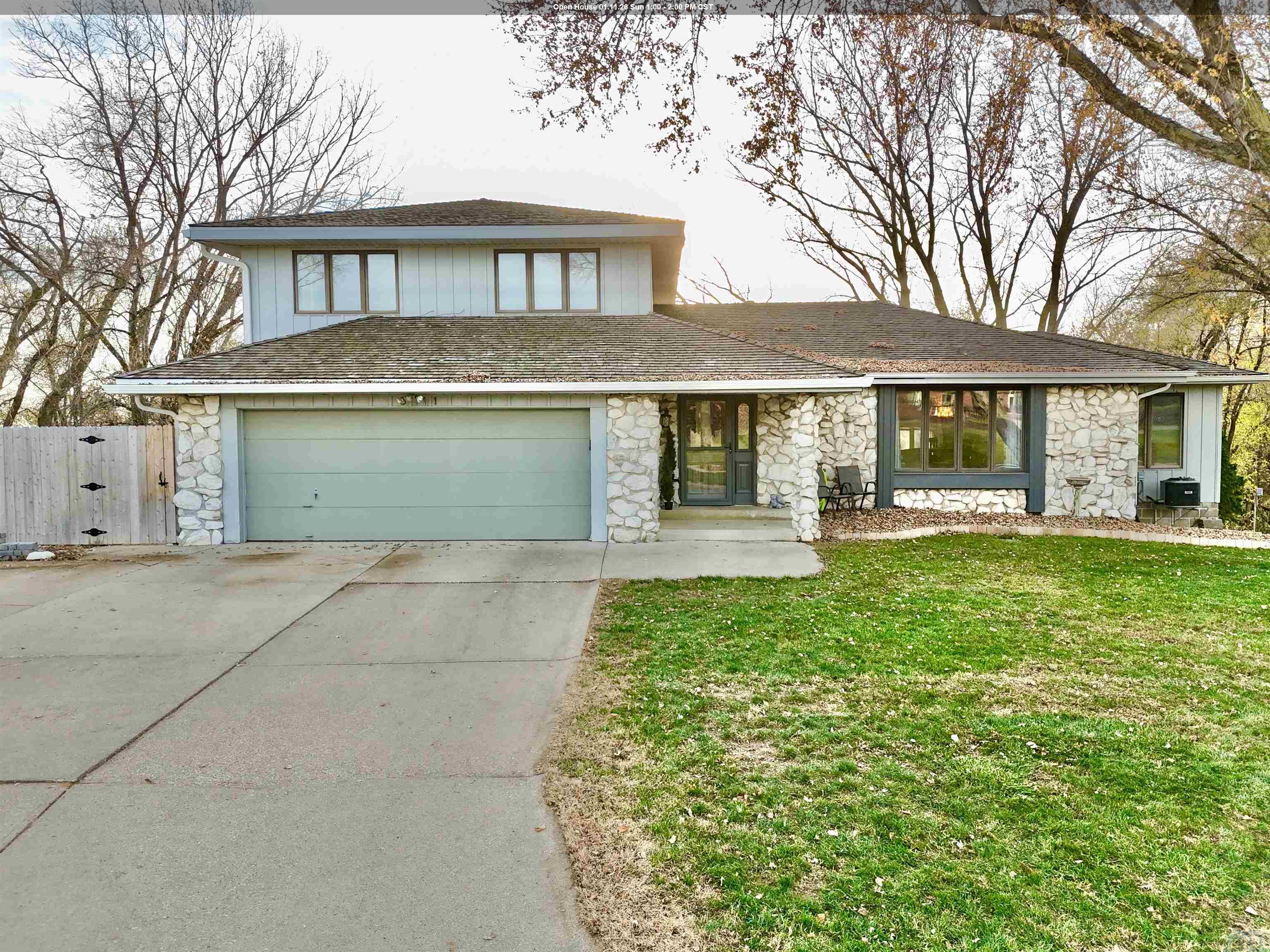 3711 Martins Yard, Sioux City, IA 51104 