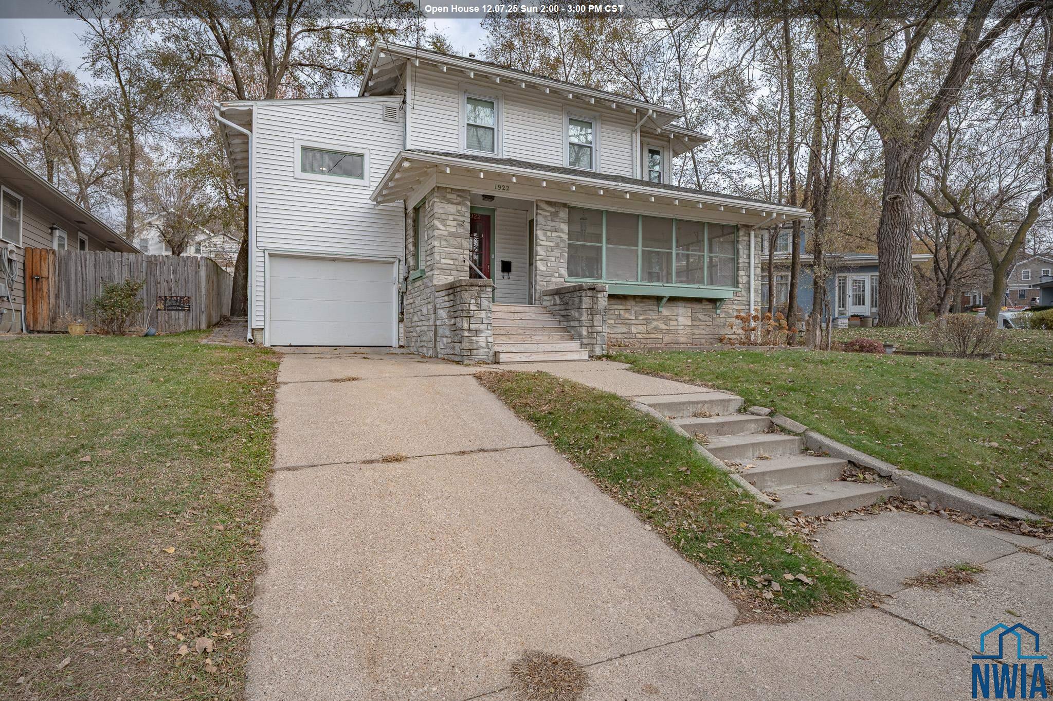 1922 HEIGHTS AVE, Sioux City, IA 51104 