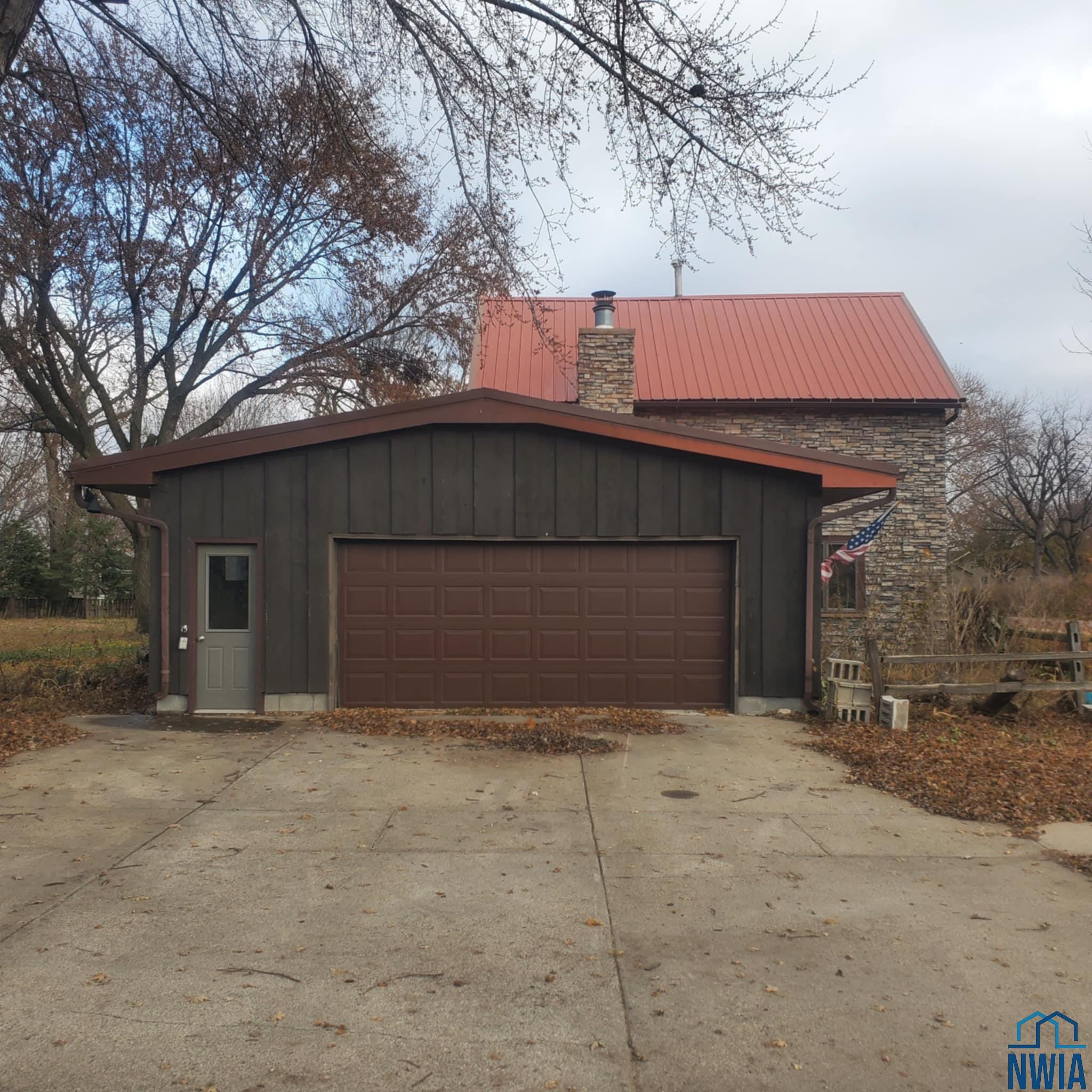 214 Logan St W, Paullina, IA 51046 