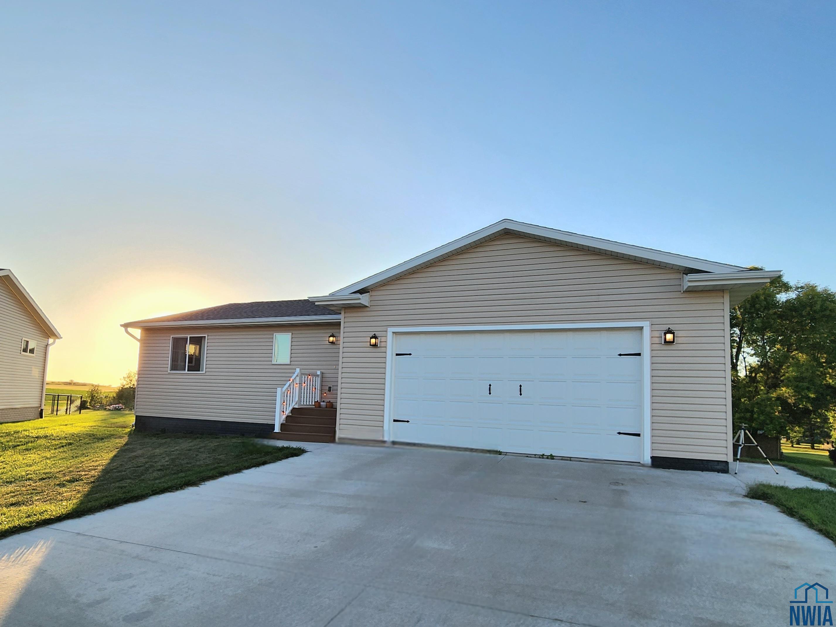 501 Sunset Court, Rock Rapids, IA 51246 