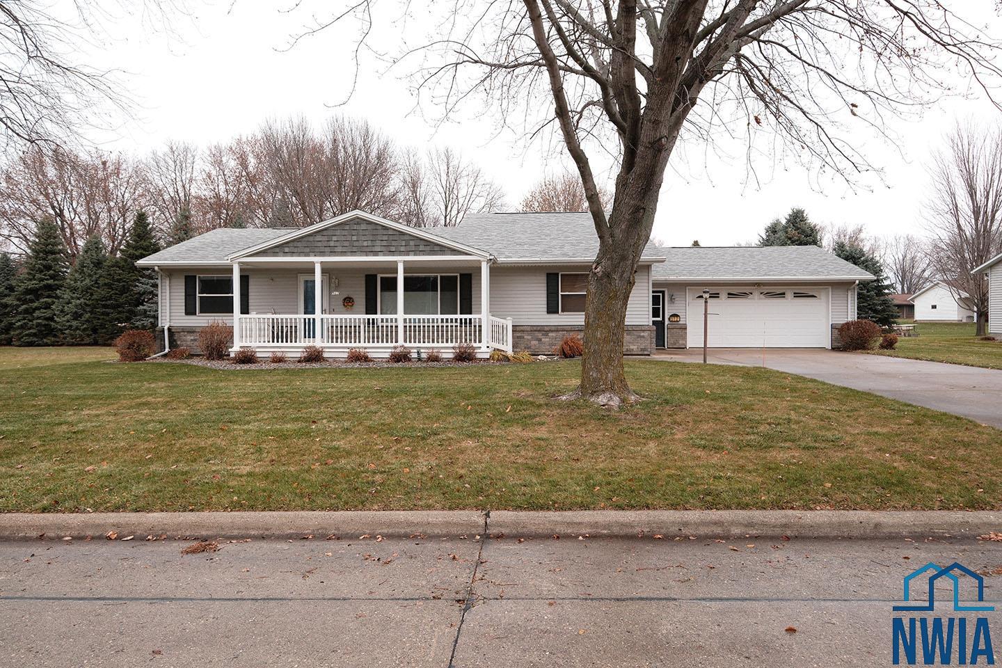 512 Petrich Avenue, Sanborn, IA 51248 