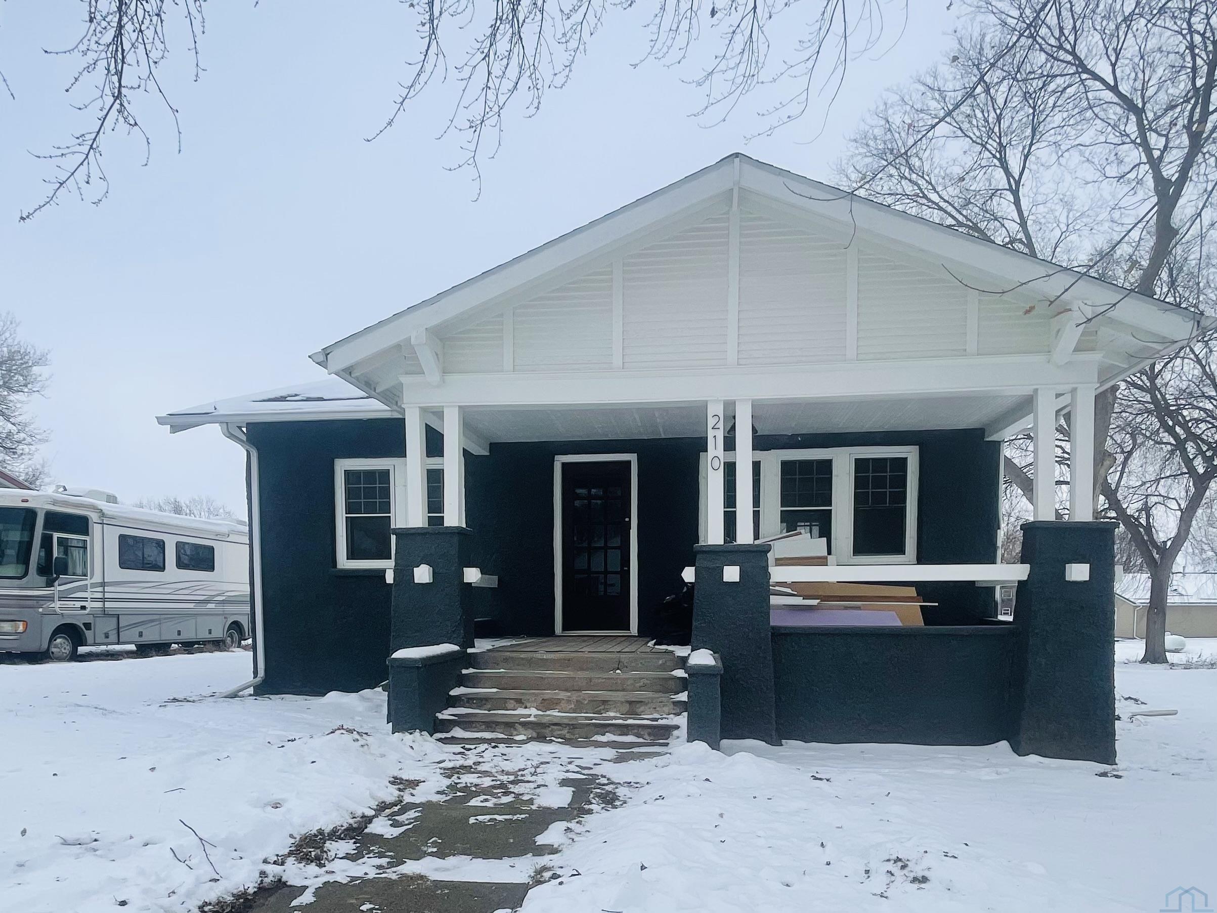 210 S. Clark, Viborg, SD 57070 