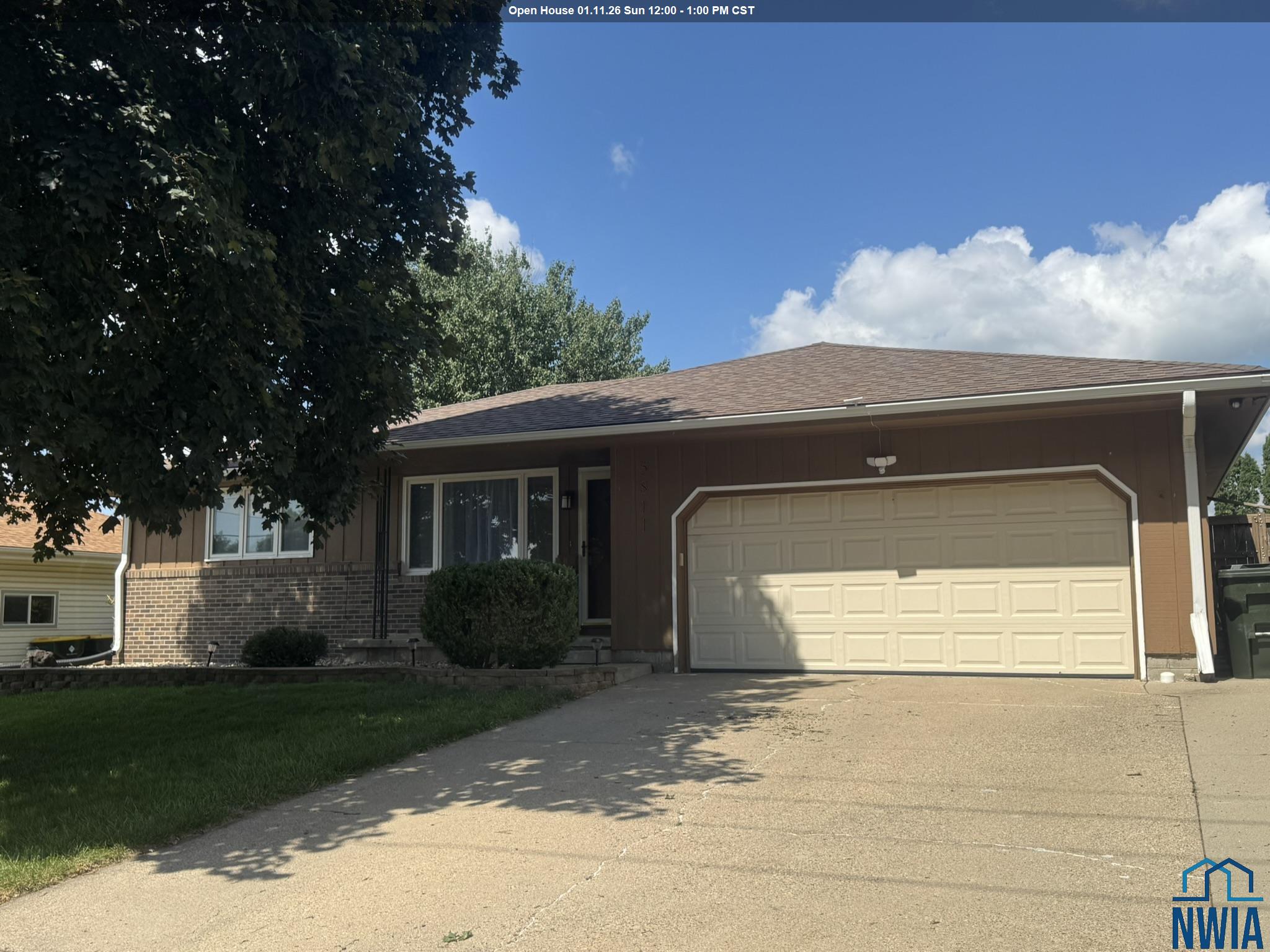 5811 Lorraine Avenue, Sioux City, IA 51106 