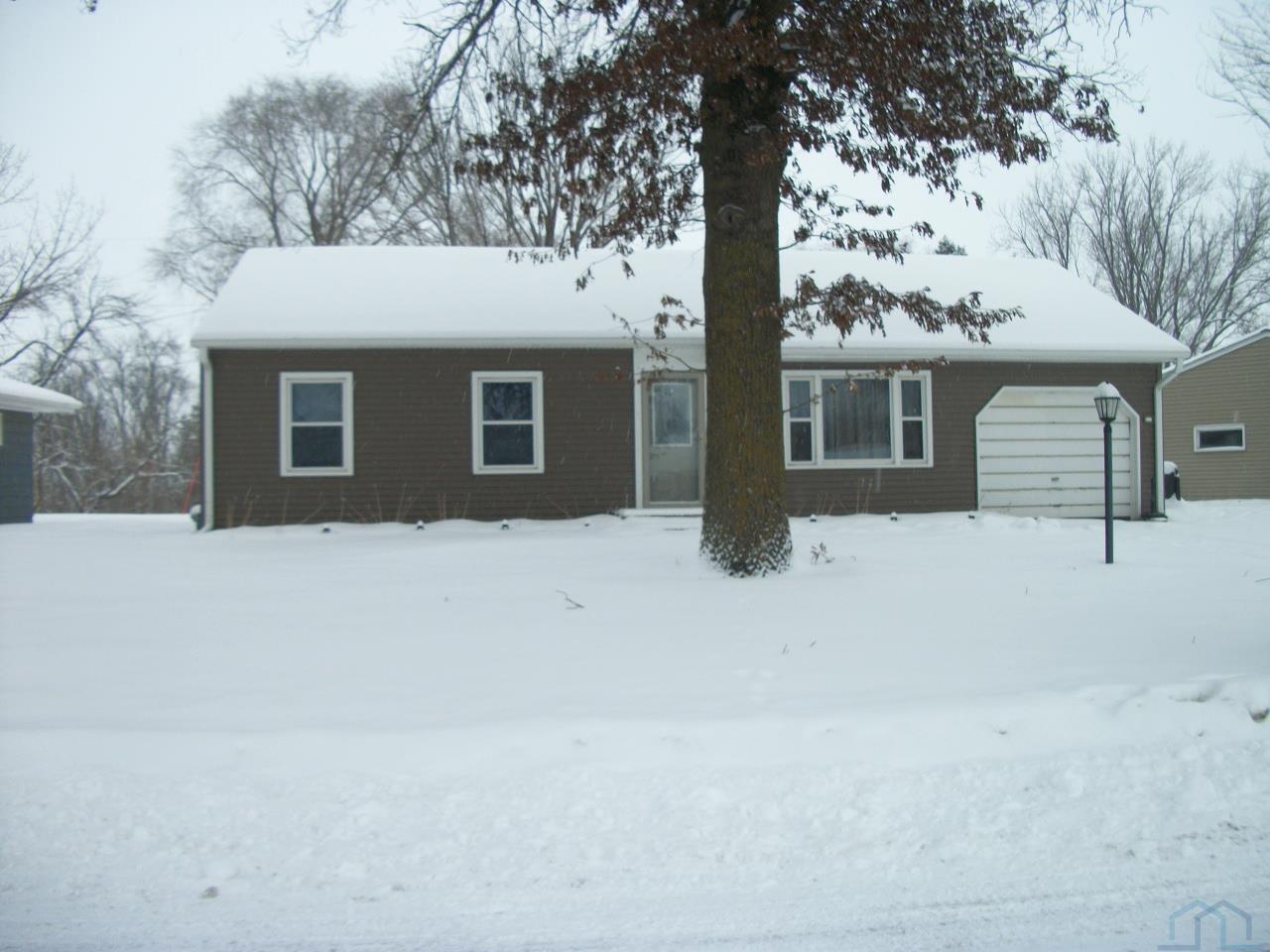 304 Sequoia Drive, Cherokee, IA 51012- 