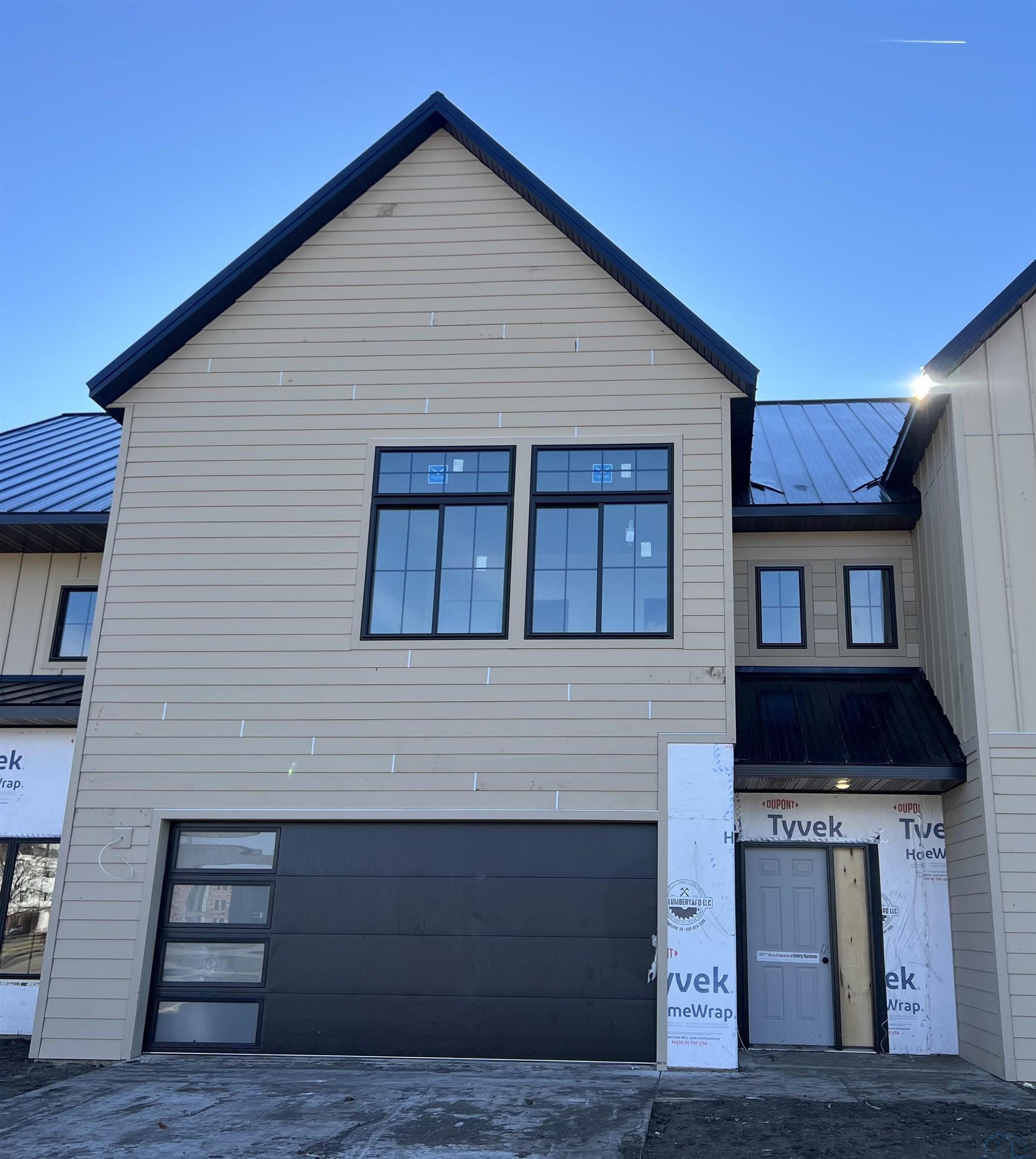 17 Duke St. E, Vermillion, SD 57069 