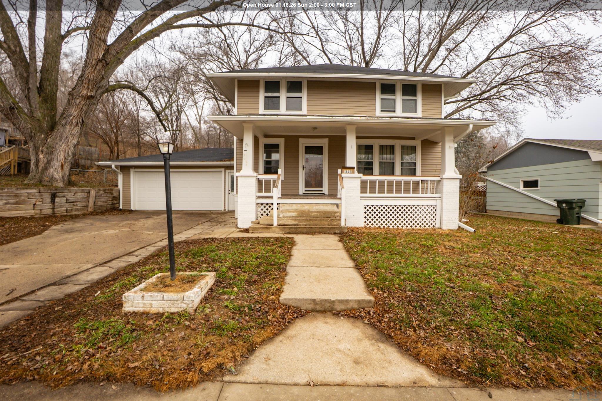 1623 LUNAH AVE W, Sioux City, IA 51103 