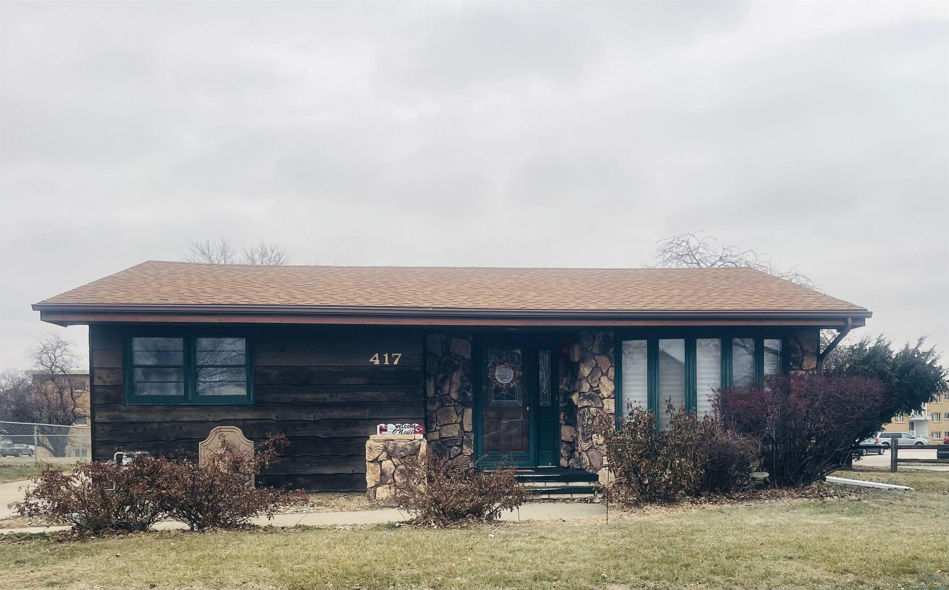 417 E 18th St., South Sioux City, NE 68776 