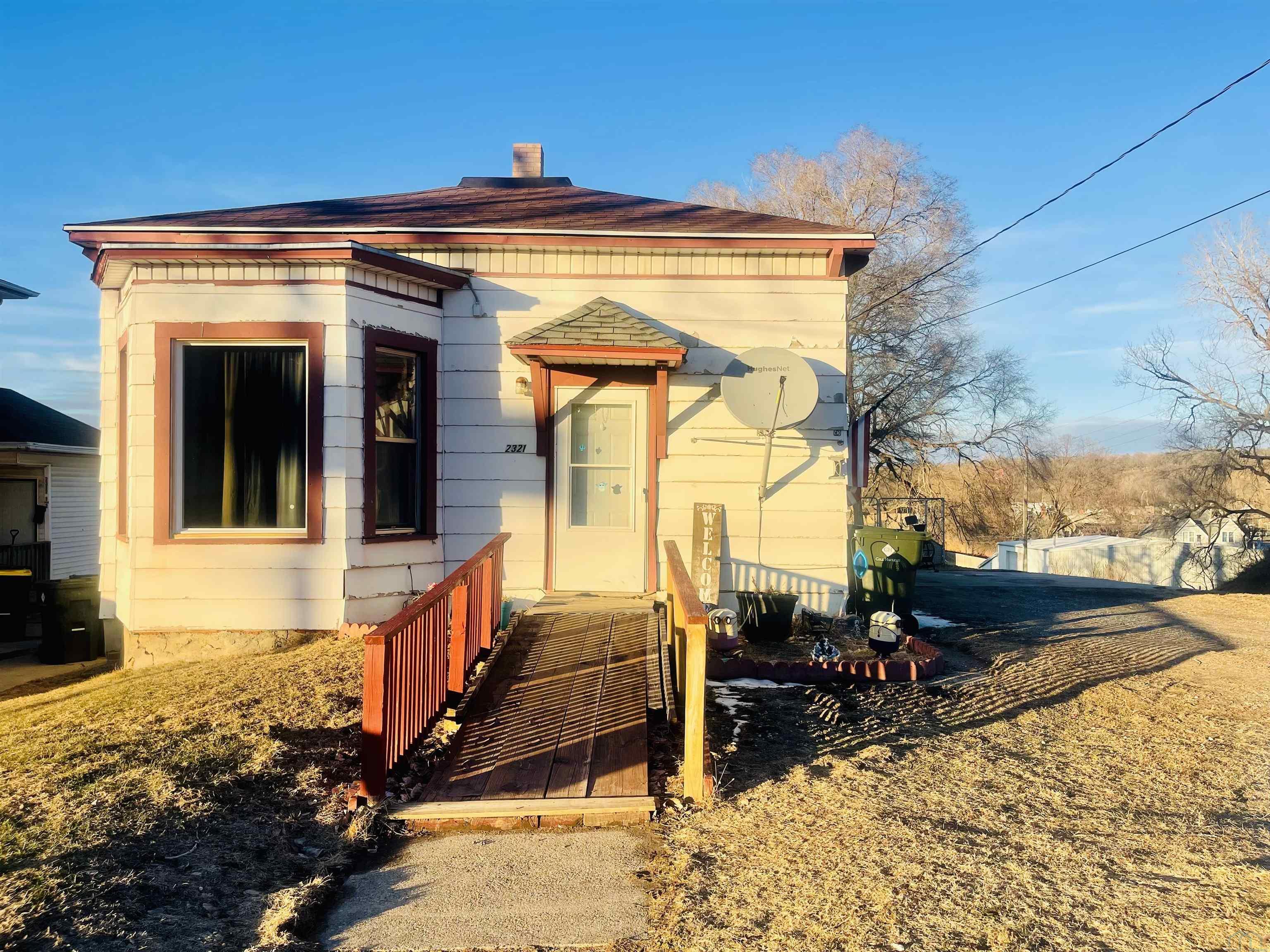 2321 Leech Ave,, Sioux City, IA 51106 